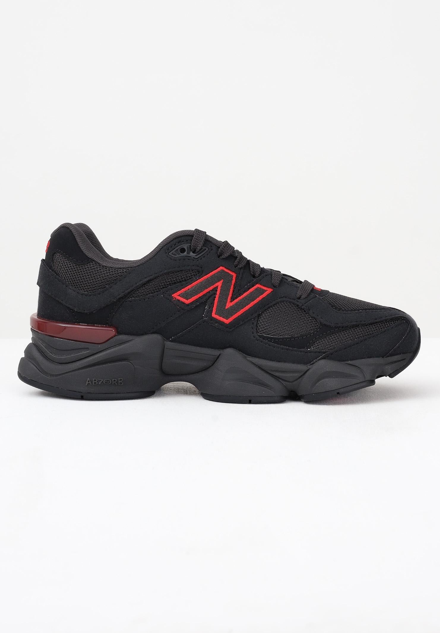 NEW BALANCE Sneakers 9060 nere e rosse per uomo e donna GC9060JR . NEW BALANCE