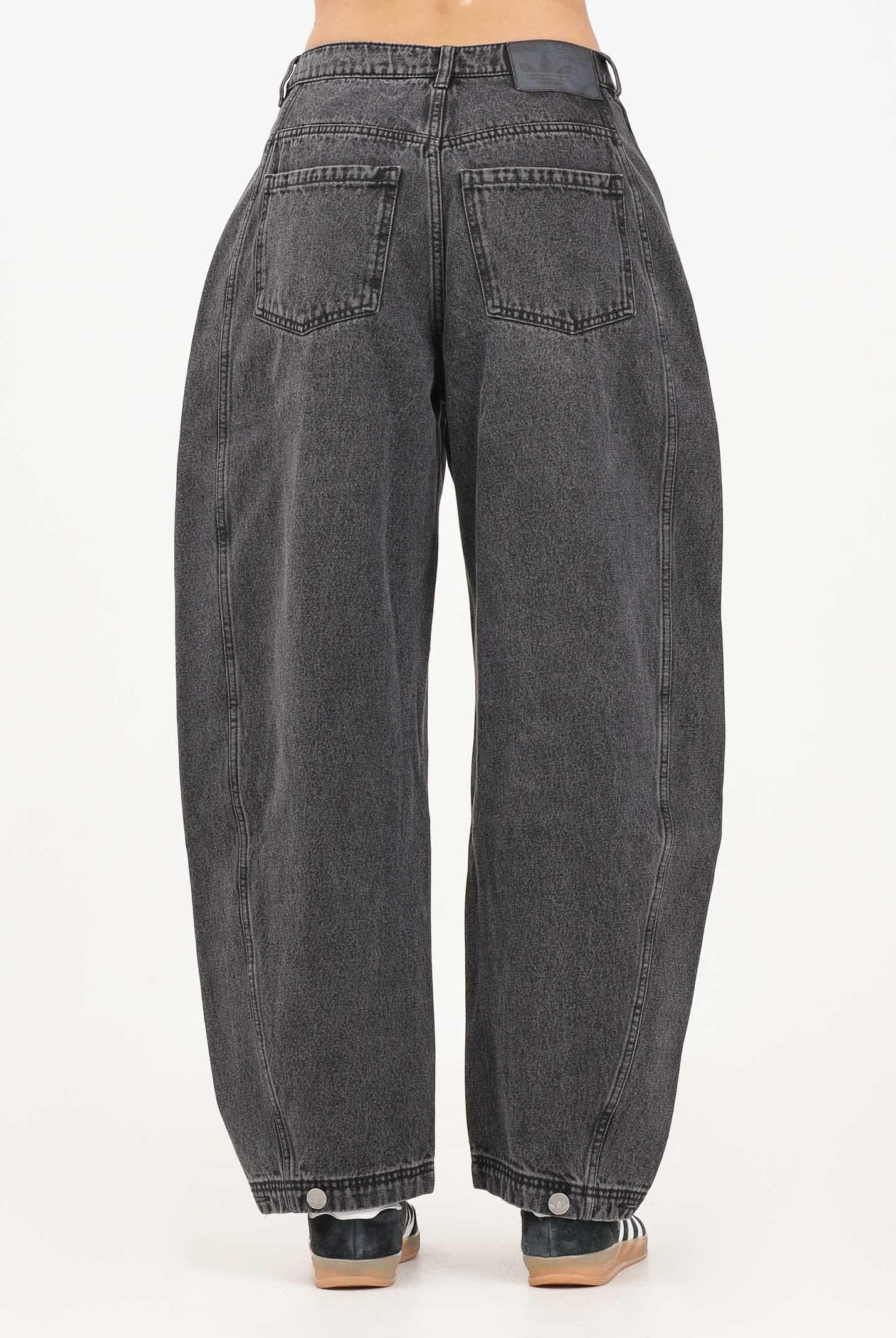 ADIDAS ORIGINALS Jeans ADILENIUM SEASON 3 in denim nero da donna JX9213 . ADIDAS ORIGINALS