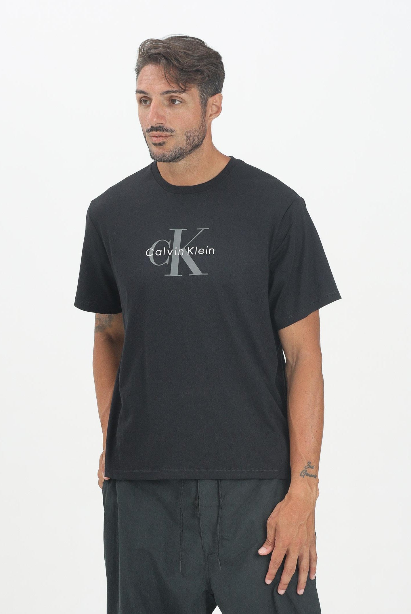 CALVIN KLEIN JEANS T-shirt a manica corta nera da uomo con logo LV04RB862GUB1 CALVIN KLEIN JEANS
