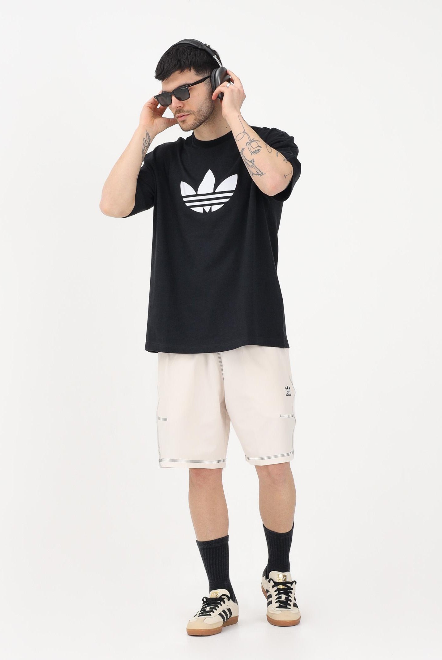ADIDAS ORIGINALS T-shirt a manica corta ADICOLOR TREFOIL nera da uomo KD4091 . ADIDAS ORIGINALS