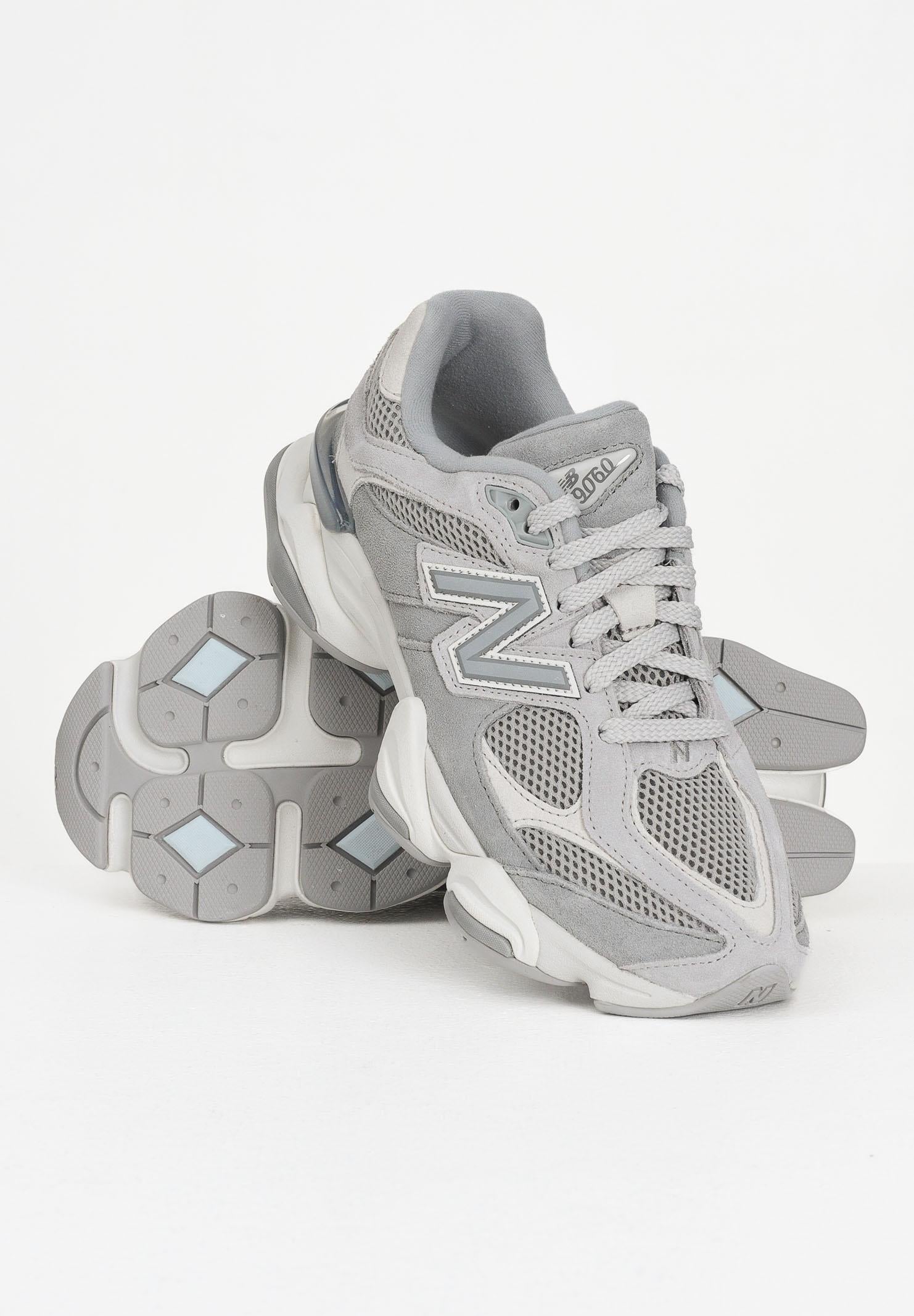 NEW BALANCE Sneakers 9060 grigie da uomo U9060ERD . NEW BALANCE