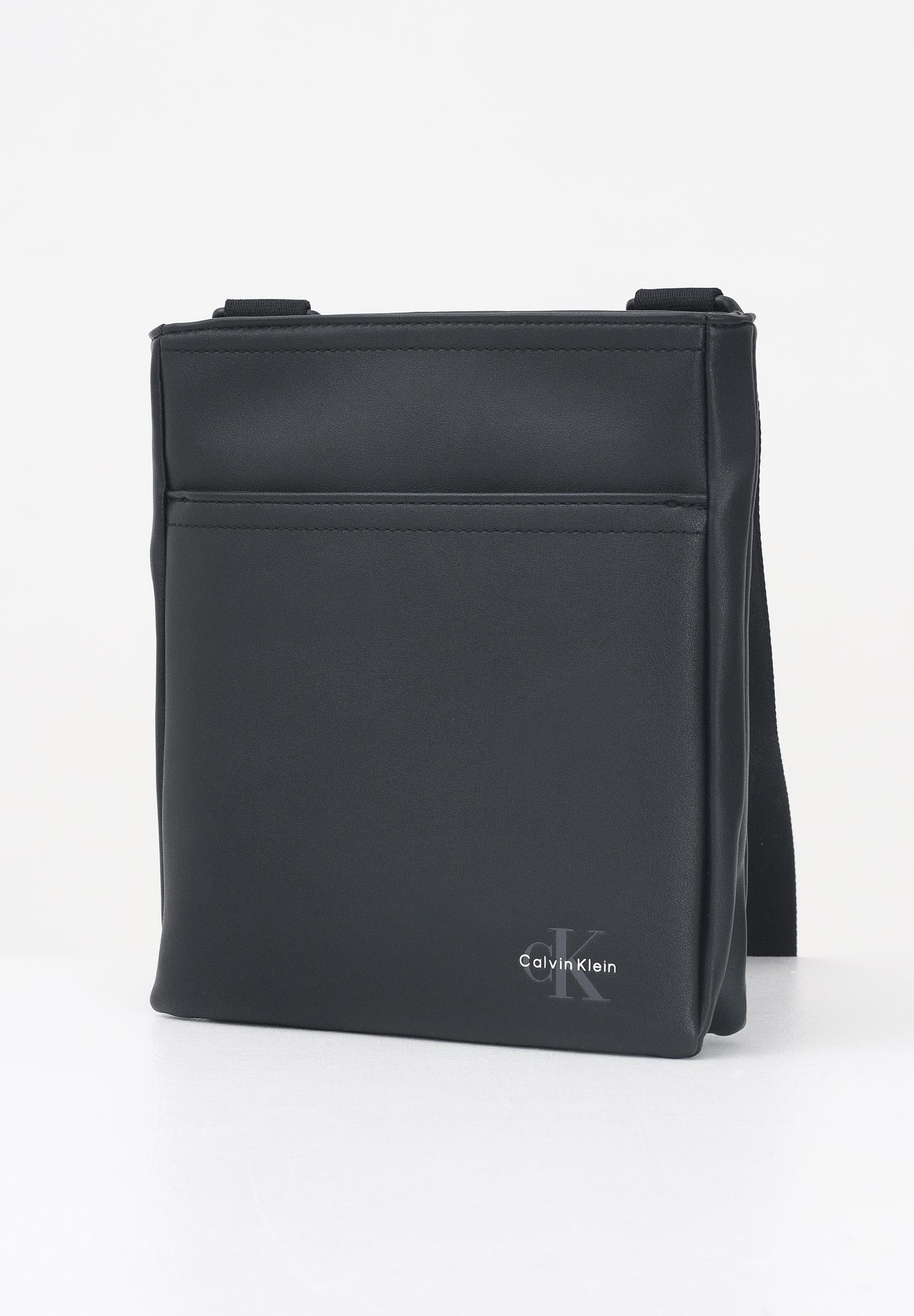 CALVIN KLEIN Borsello nero da uomo con logo LV04G3107G UB1 CALVIN KLEIN