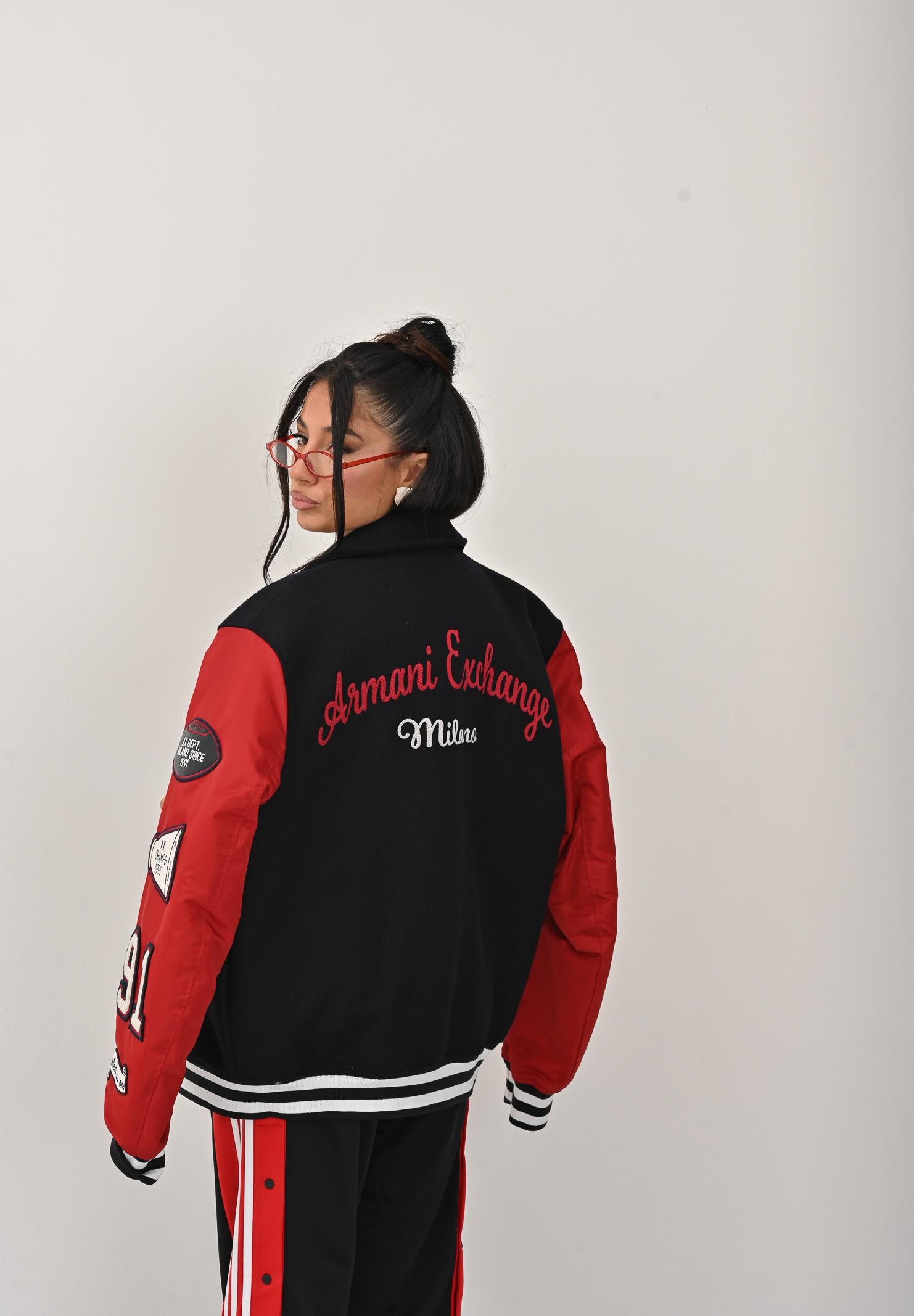 ARMANI EXCHANGE Bomber college blu e rosso da uomo con patch XM001106AF16601 MB164 ARMANI EXCHANGE