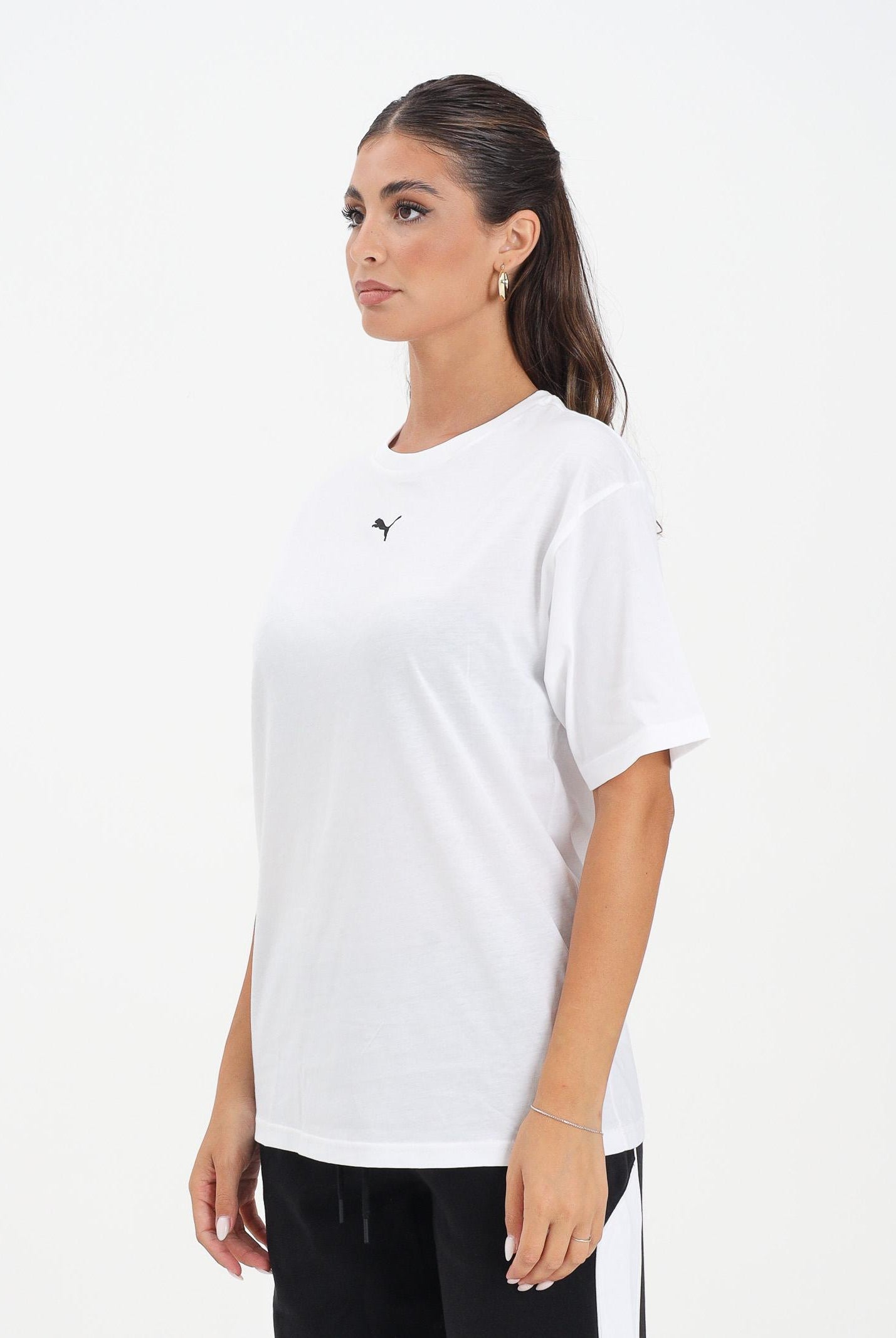 PUMA T-shirt a manica corta ESS Relaxed bianca da donna 684971 02 PUMA