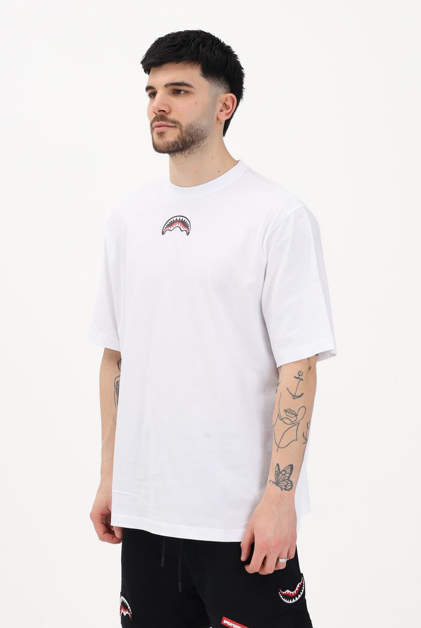 SPRAYGROUND T-shirt a manica corta bianca da uomo con stampa grafica sul retro SP875WHT . SPRAYGROUND