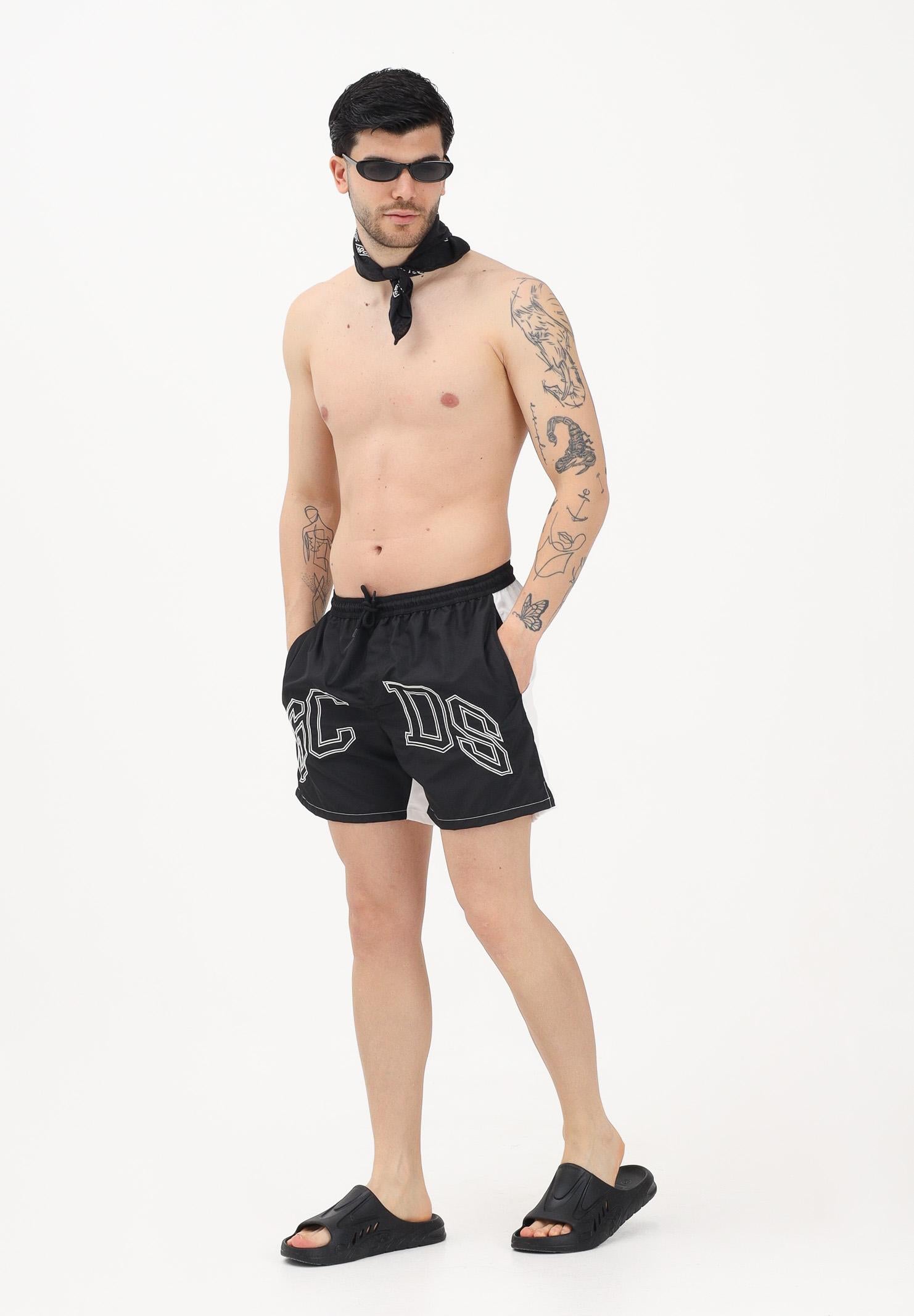 GCDS Shorts mare nero e bianco da uomo con logo C1MEQS249T016 999A GCDS
