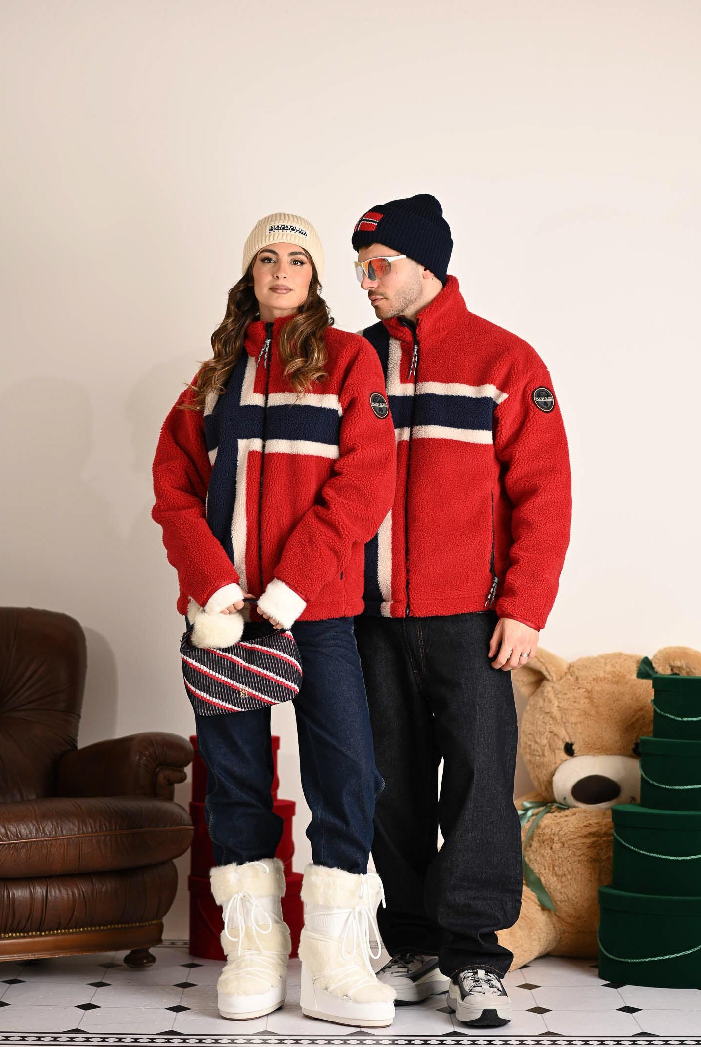 NAPAPIJRI Felpa con zip in Pile Fiemme rossa da uomo NP0A88TCFZF1 . NAPAPIJRI