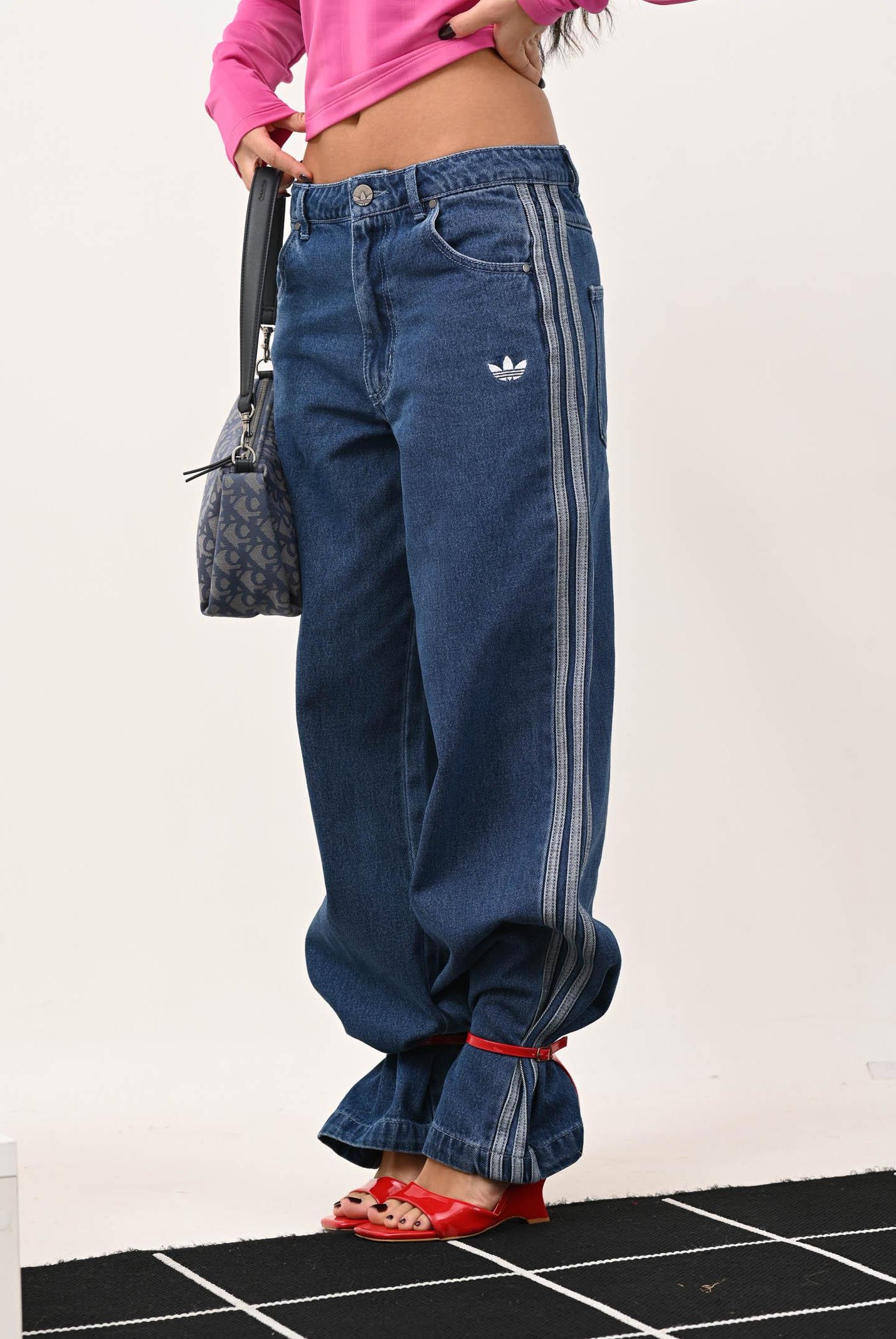 ADIDAS ORIGINALS Jeans Adicolor Denim 3-Stripes in denim chiaro da donna JD2574 ADIDAS ORIGINALS