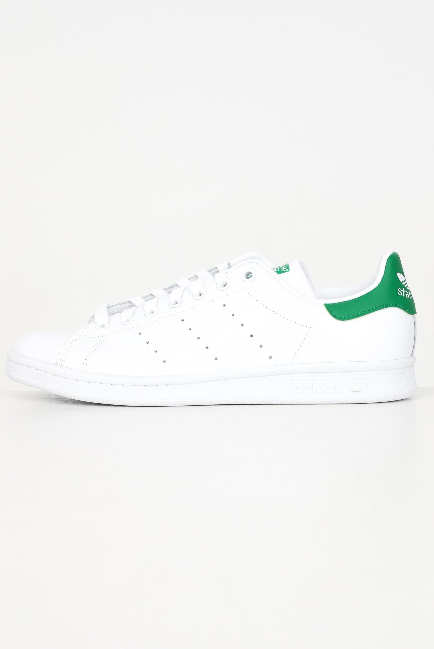 ADIDAS ORIGINALS Sneakers Stan Smith bianche da uomo M20324 . ADIDAS ORIGINALS
