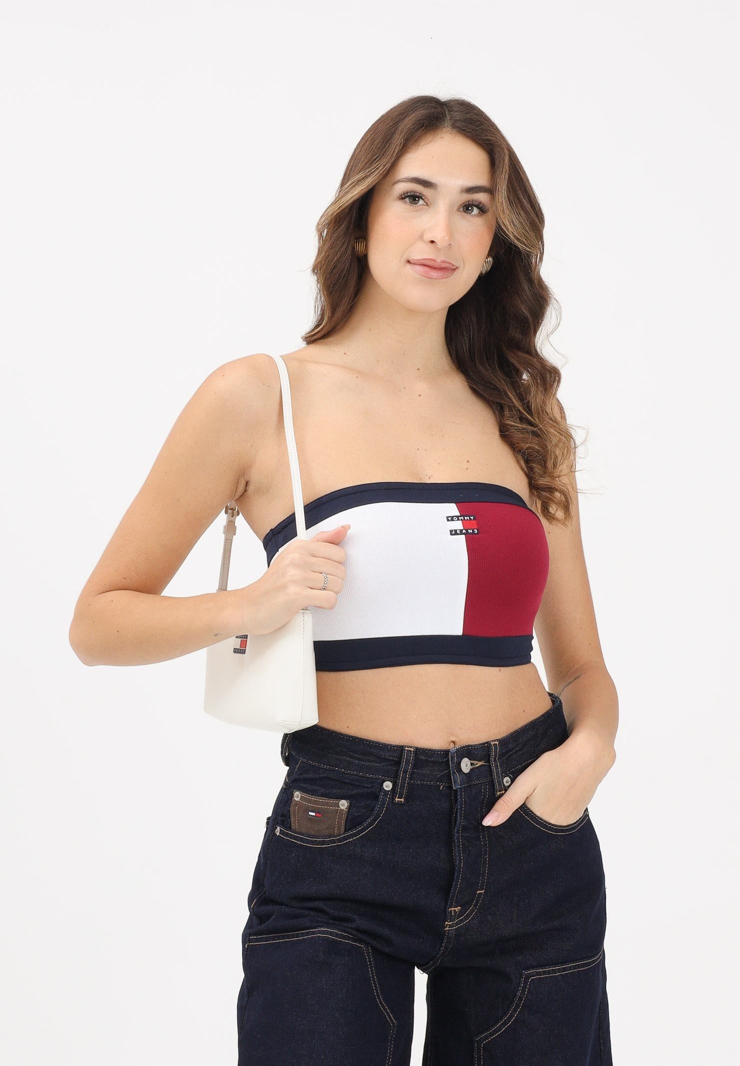 TOMMY JEANS Top caratterizzato dal classico motivo color block nei toni del bianco blu e bordeaux da donna DW0DW22637 VLC TOMMY JEANS