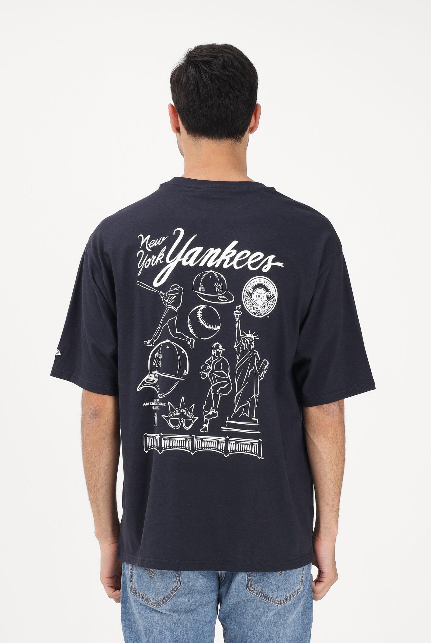NEW ERA T-shirt a manica corta Oversized New York Yankees MLB Baseball Graphic blu per uomo e donna 60771579 . NEW ERA