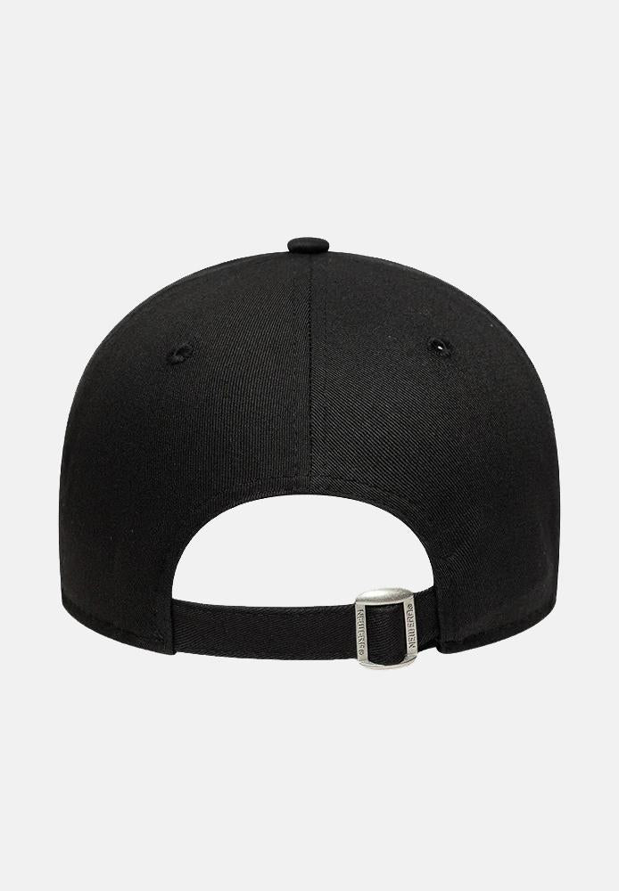 NEW ERA Cappello con visiera NY Yankees 9FORTY Cow Faux Pony nero per uomo e donna 60844109 . NEW ERA
