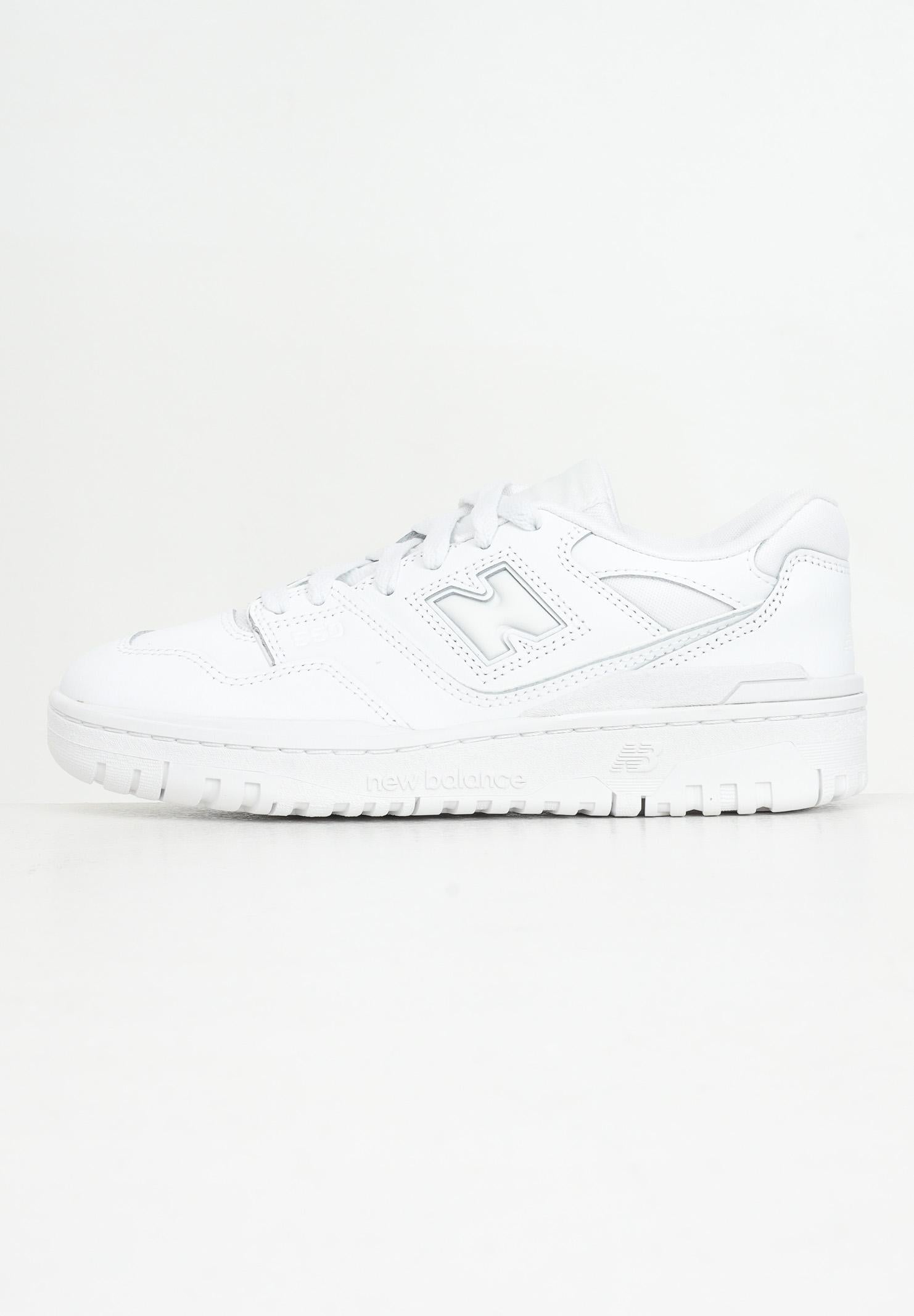 NEW BALANCE Sneakers 550 bianche per uomo e donna GSB550WW NEW BALANCE