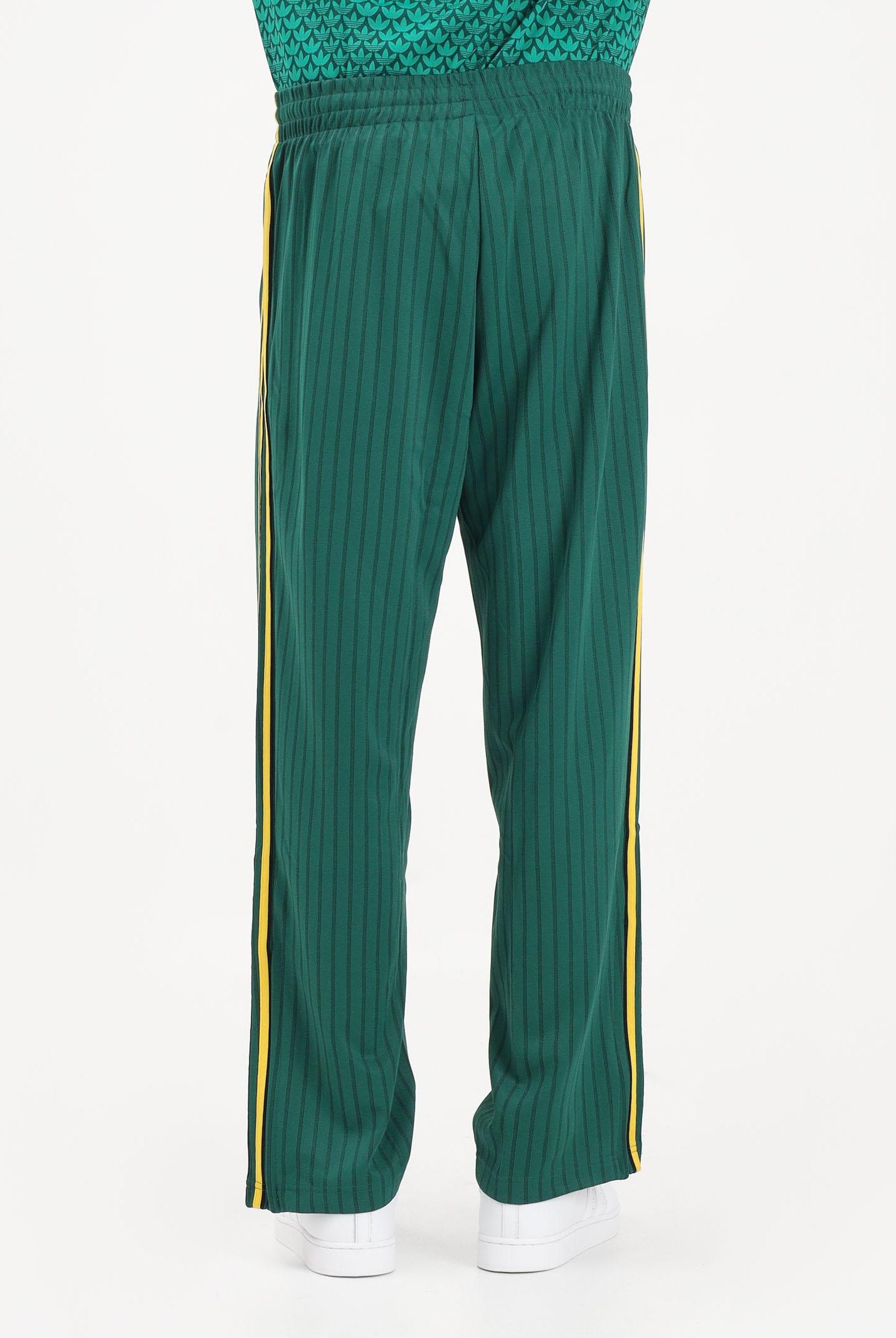 ADIDAS ORIGINALS Pantalone sportivo Firebird Loose Pinstripes verde e giallo da uomo KE3456 . ADIDAS ORIGINALS