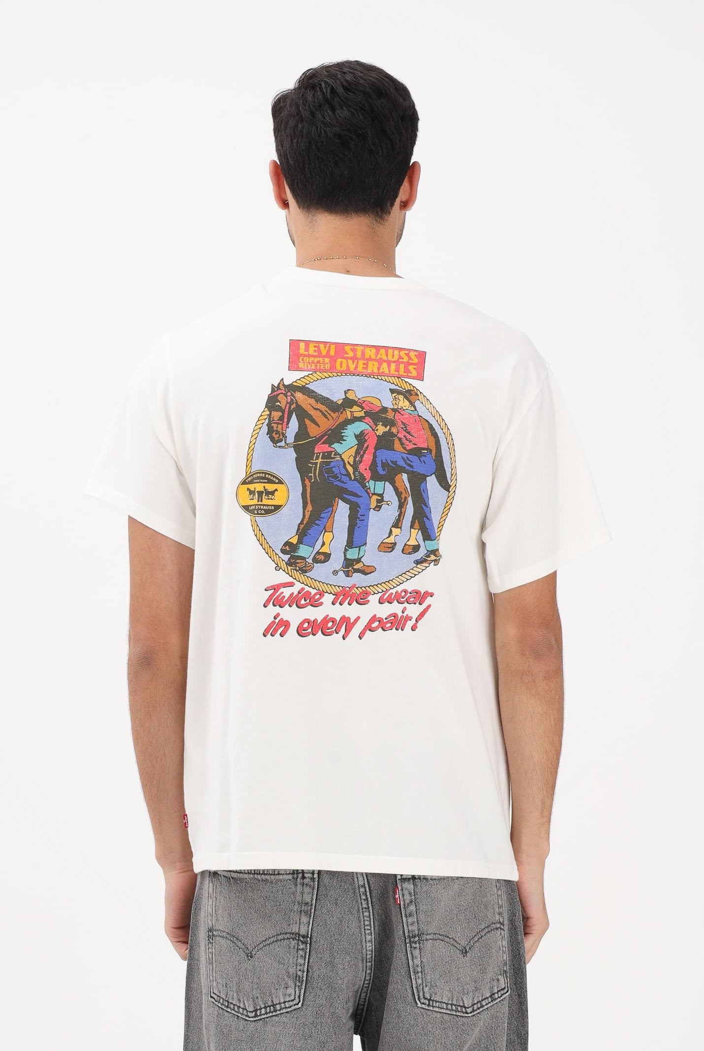 LEVI'S T-shirt a manica corta Levi's Relaxed Fit panna da uomo 16143-2372 . LEVI'S®