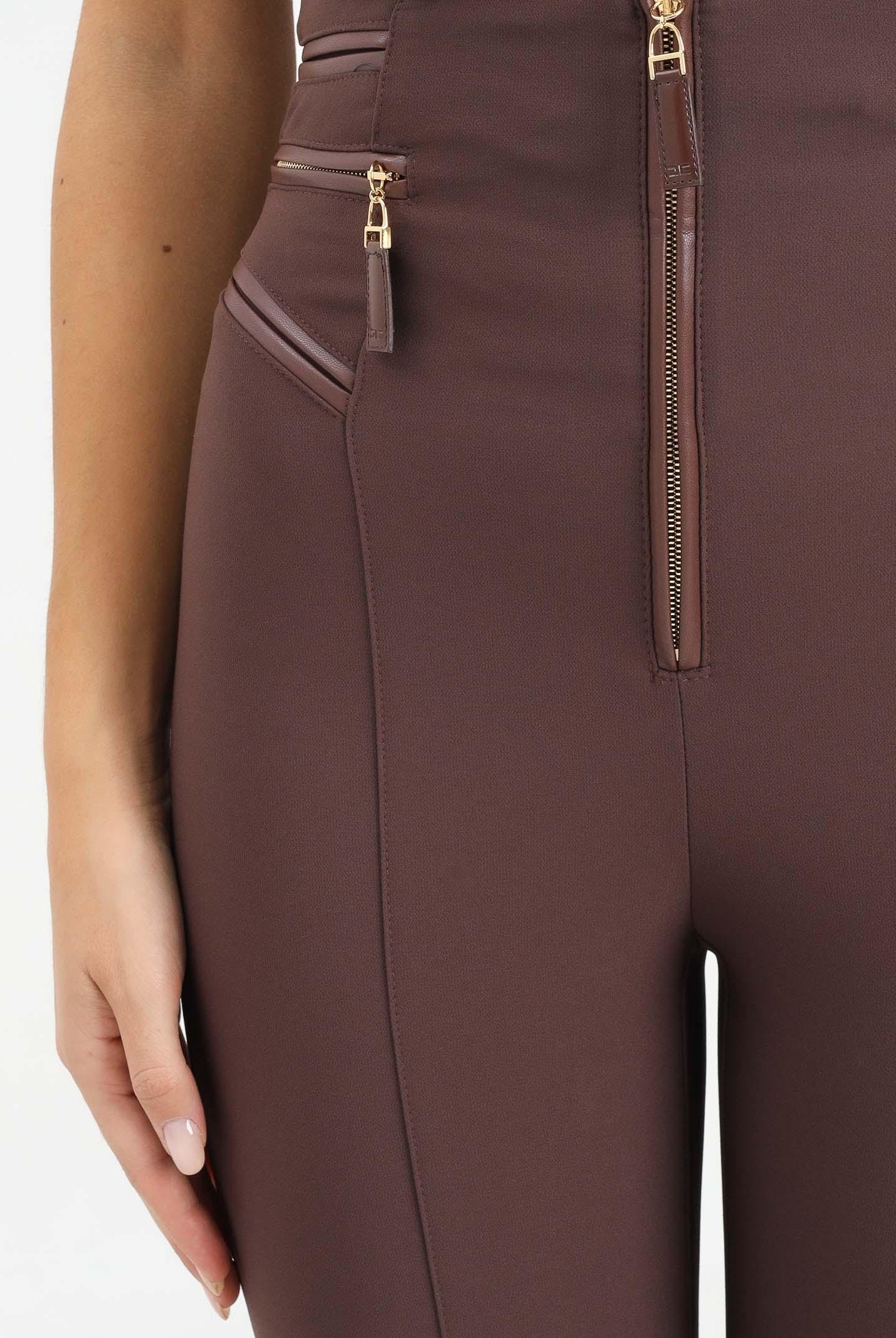 ELISABETTA FRANCHI Pantalone elegante marrone da donna con dettagli zip<BR/> PA11956E2 EA3 ELISABETTA FRANCHI