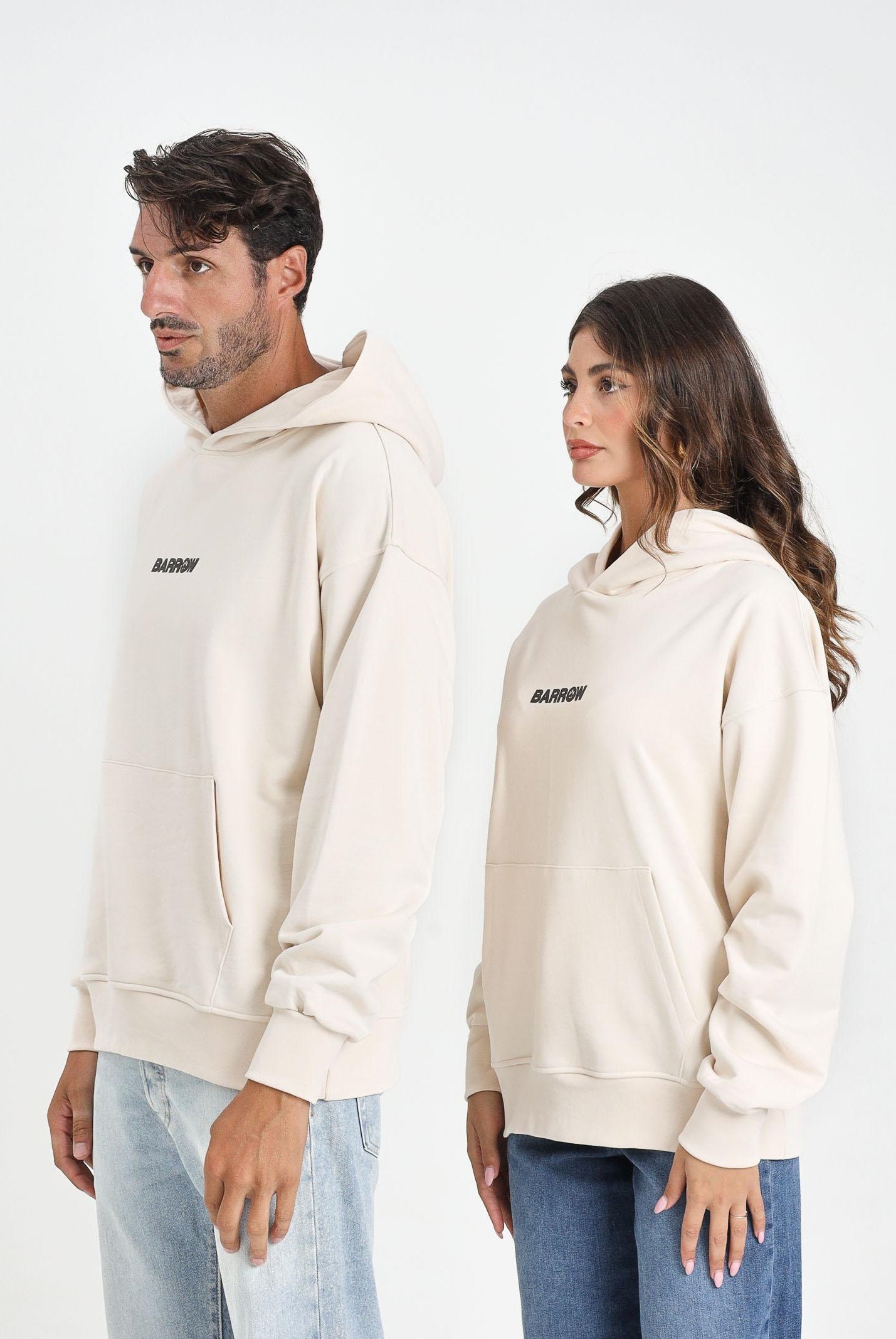 BARROW Felpa con cappuccio color crema per uomo e donna rifinita da stampa F5BWUAHS047 013 BARROW