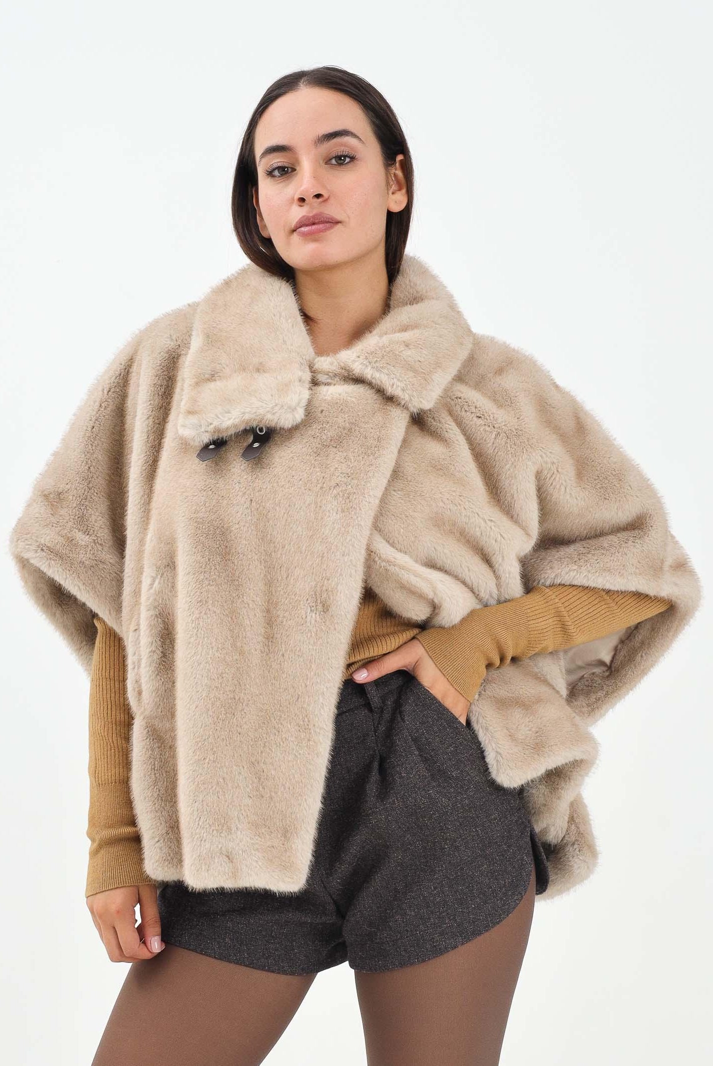 PINKO Cappa beige da donna effetto pelliccia 103837A2PI C60 PINKO