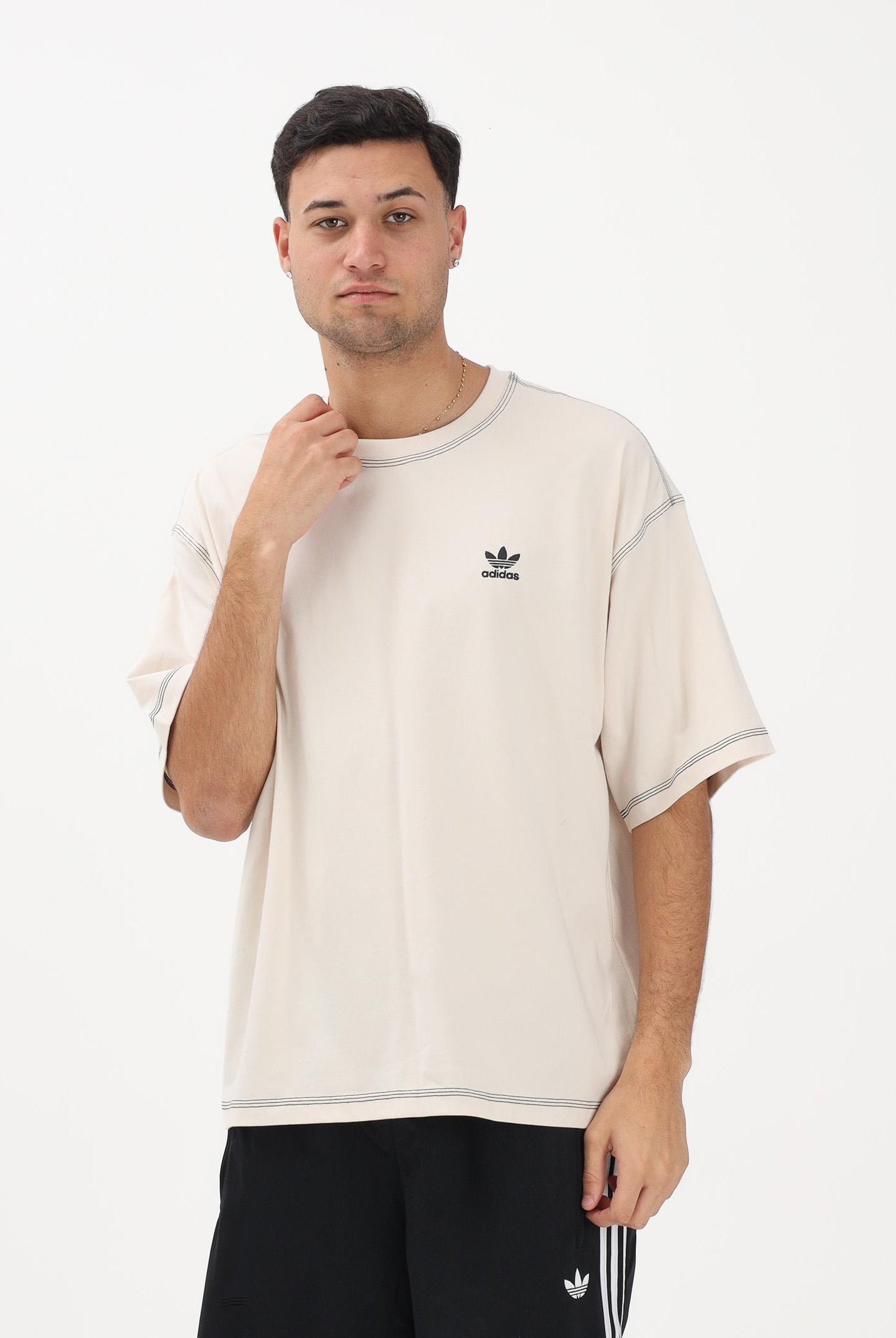 ADIDAS ORIGINALS T-shirt a manica corta TREFOIL ESSENTIALS panna da uomo JW0970 . ADIDAS ORIGINALS
