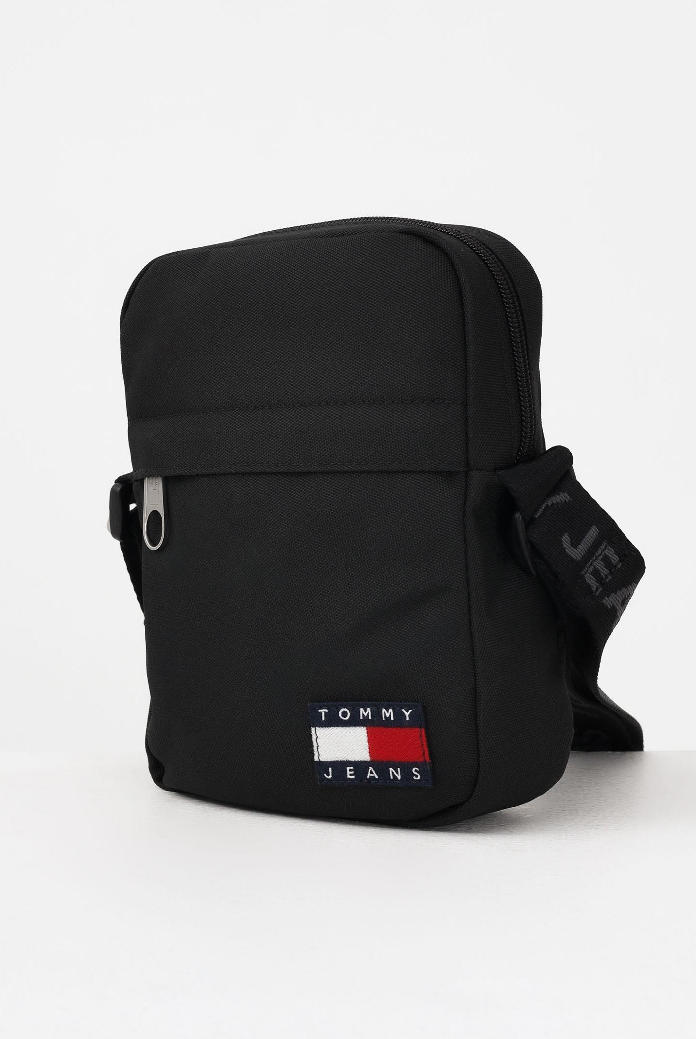 TOMMY JEANS Borsello Essential nero da uomo AM0AM13710 BDS TOMMY JEANS