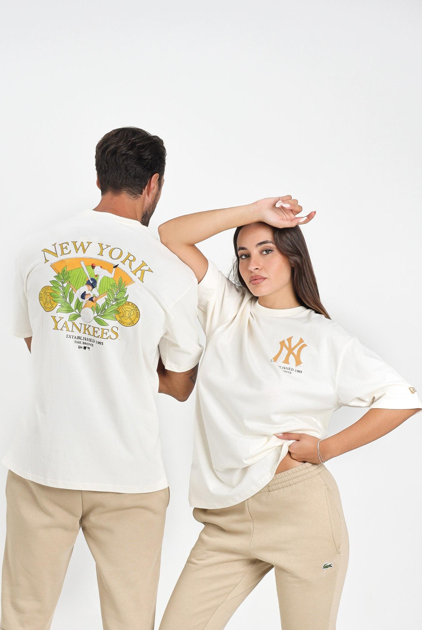 NEW ERA T-shirt a manica corta New York Yankees MLB Baseball Graphic panna per uomo e donna 60667854 . NEW ERA