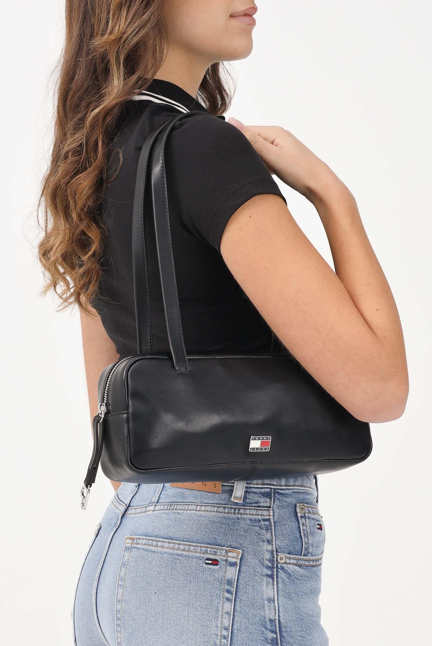 TOMMY JEANS Borsa a spalla CITY nera da donna AW0AW18075 BDS TOMMY JEANS
