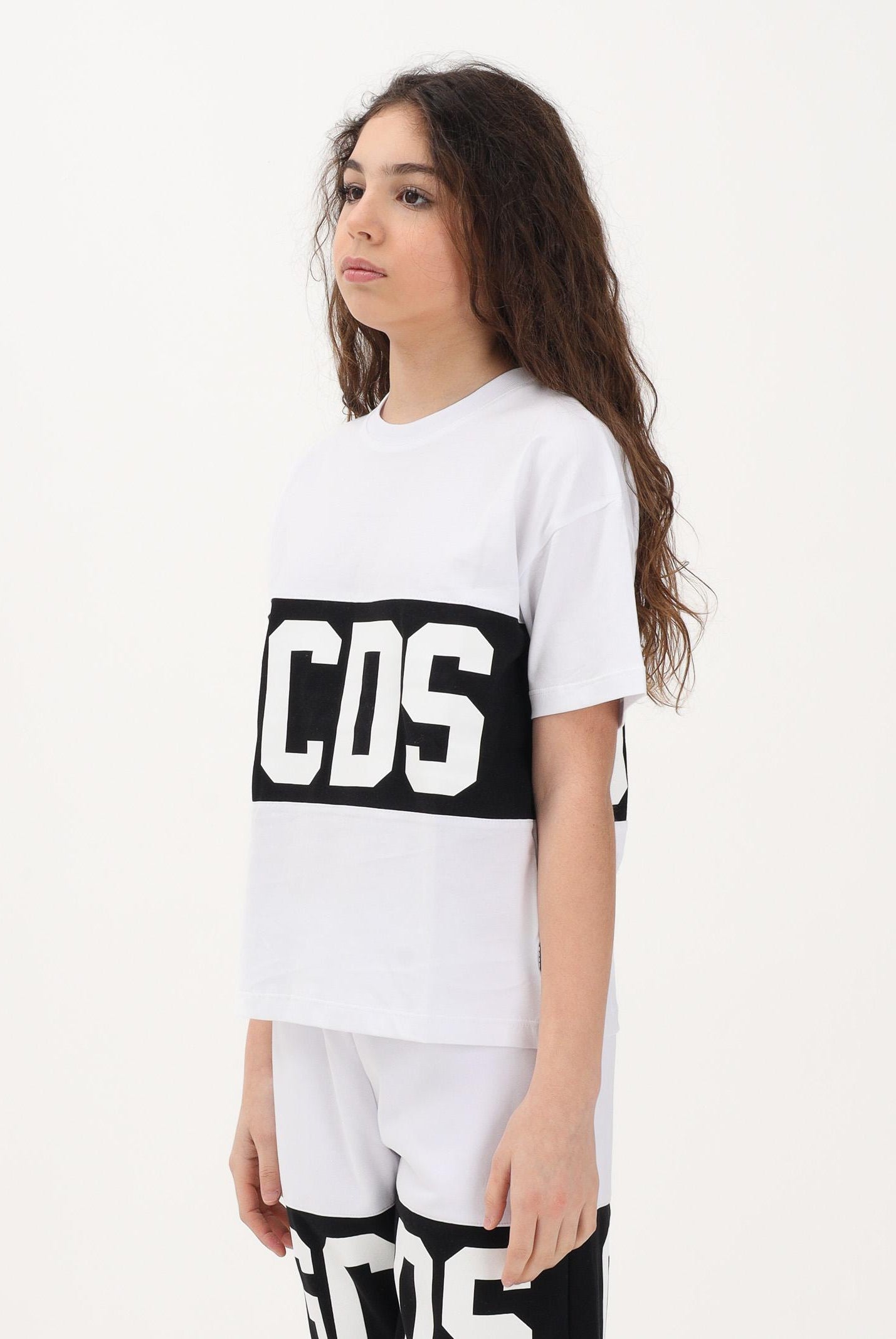 GCDS T-shirt a manica corta bianca per donna, ragazzi e bambini con logo Z0UJQC585J105 100B GCDS