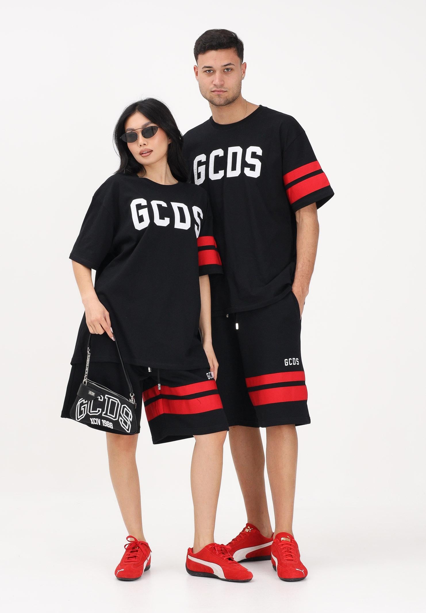 GCDS Shorts sportivo nero per uomo e donna con dettagli a contrasto Z0MLQL229F004 999R GCDS