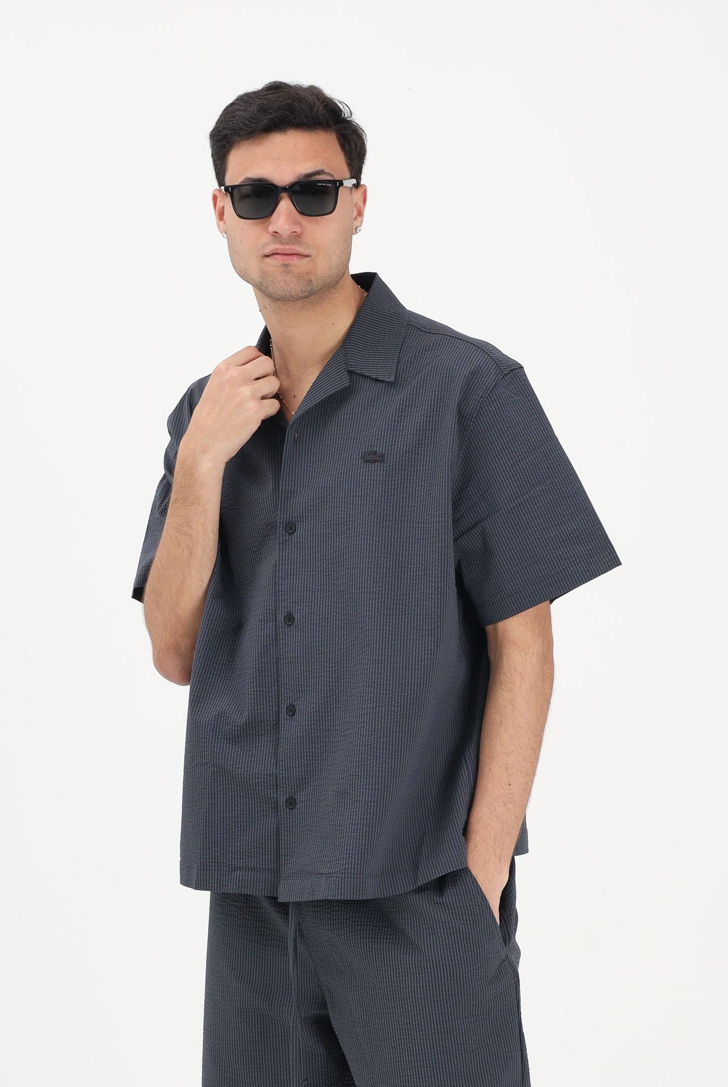 LACOSTE Camicia a manica corta nera da uomo in seersucker CH2355 4CI LACOSTE