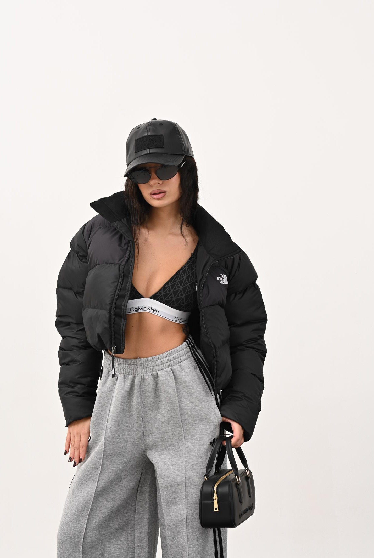 CALVIN KLEIN Bralette nera da donna caratterizzata da stampa monogramma "CK" LV00QF8498 2RG CALVIN KLEIN