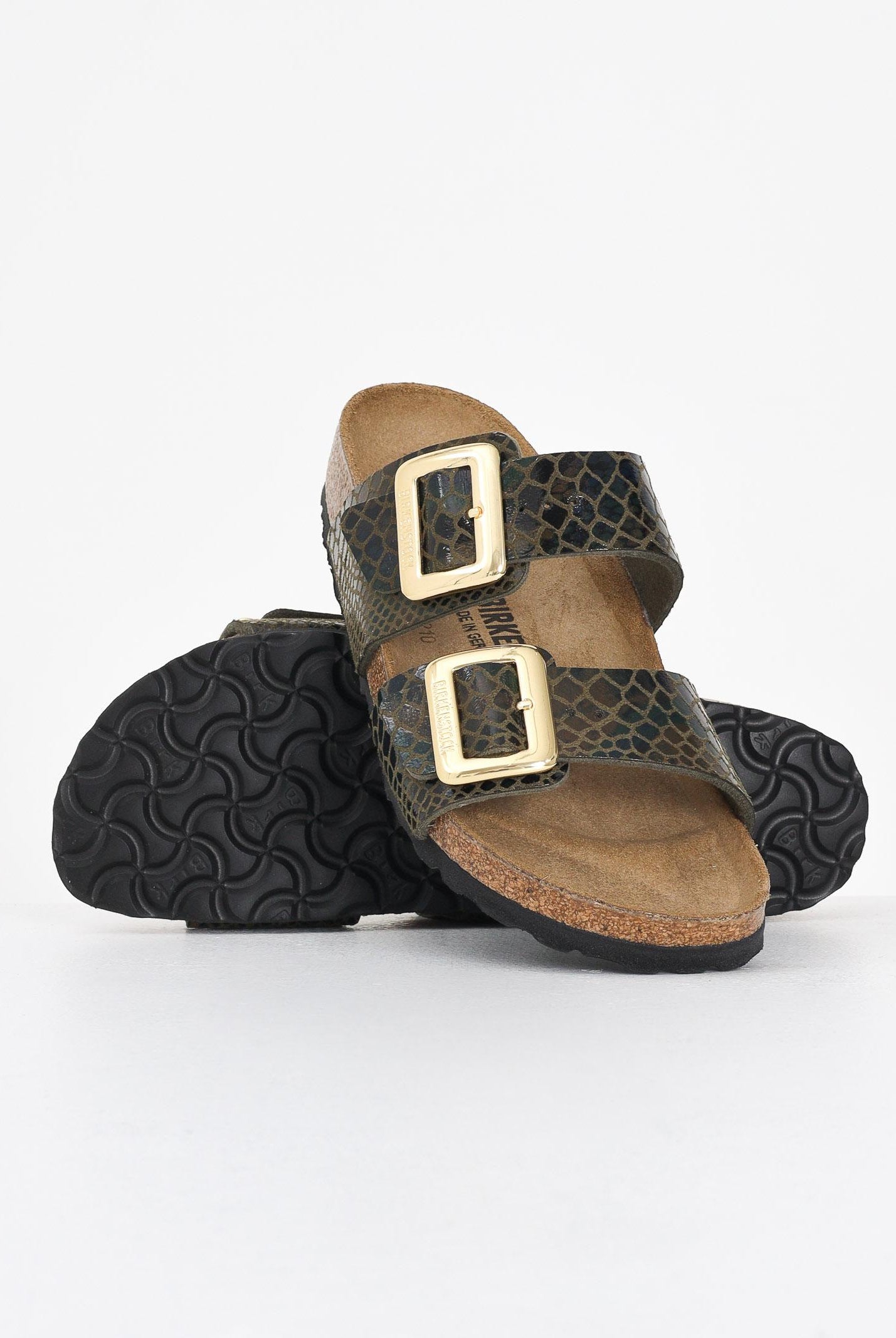 BIRKENSTOCK Ciabatte Sydney Cushion Buckle nere da donna 1030888 . BIRKENSTOCK