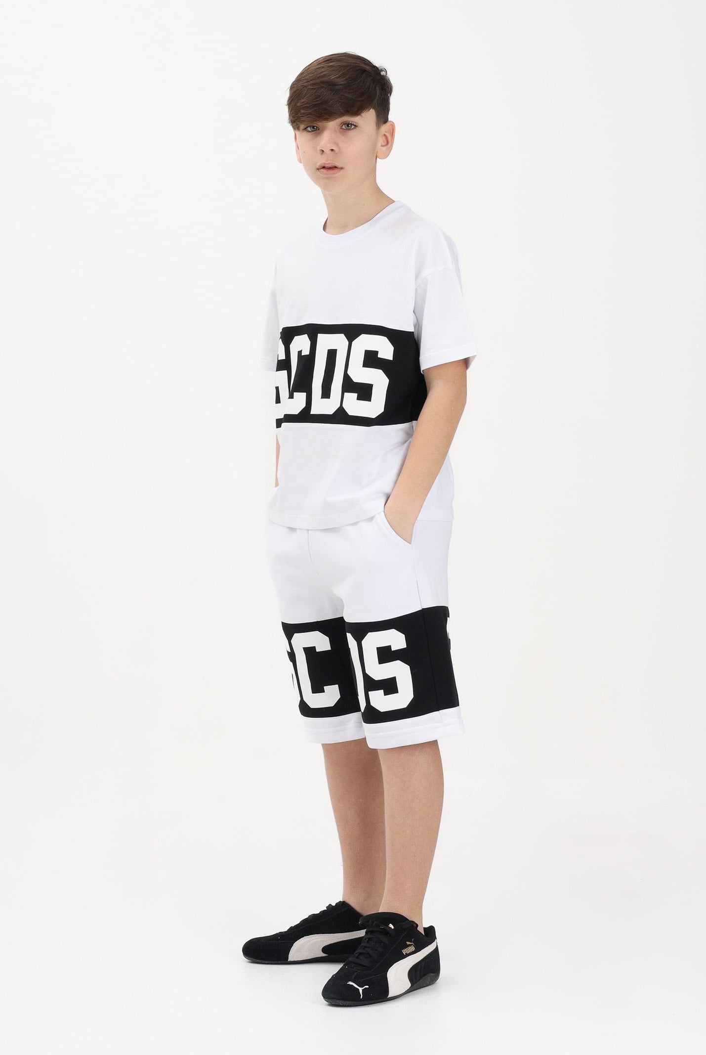 GCDS Shorts sportivo bianco per donna, ragazzi e bambini con stampa logo Z0UJQL589F004 100B GCDS