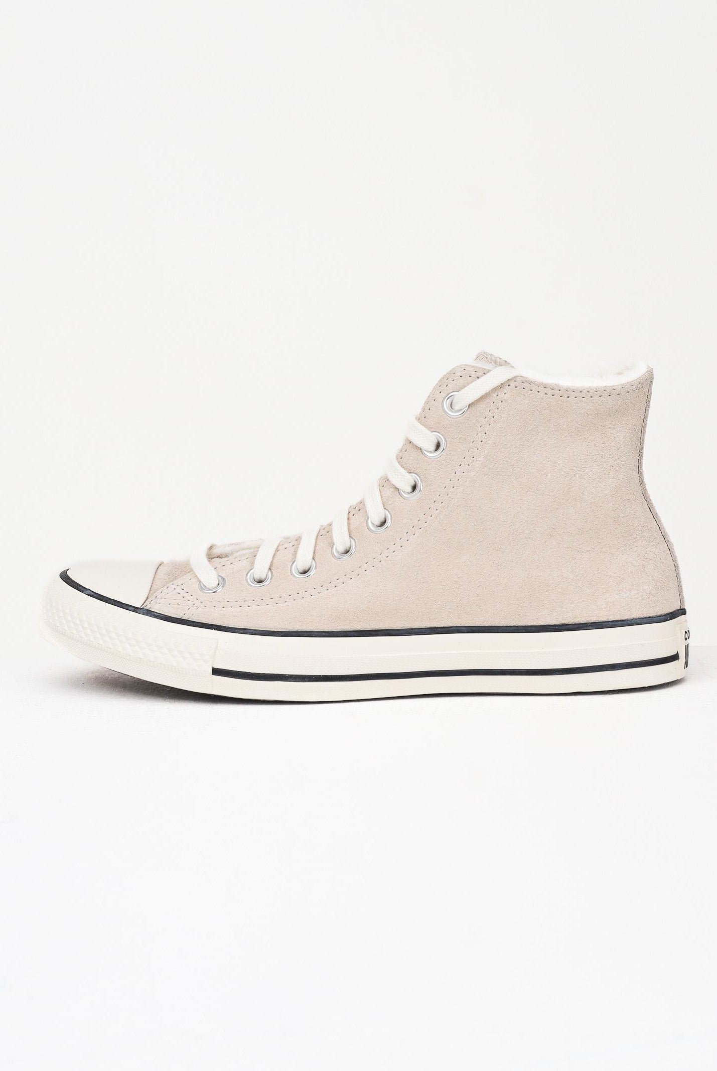 CONVERSE Sneakers Chuck Taylor All Star Cozy Suede beige per uomo e donna A17975C . CONVERSE
