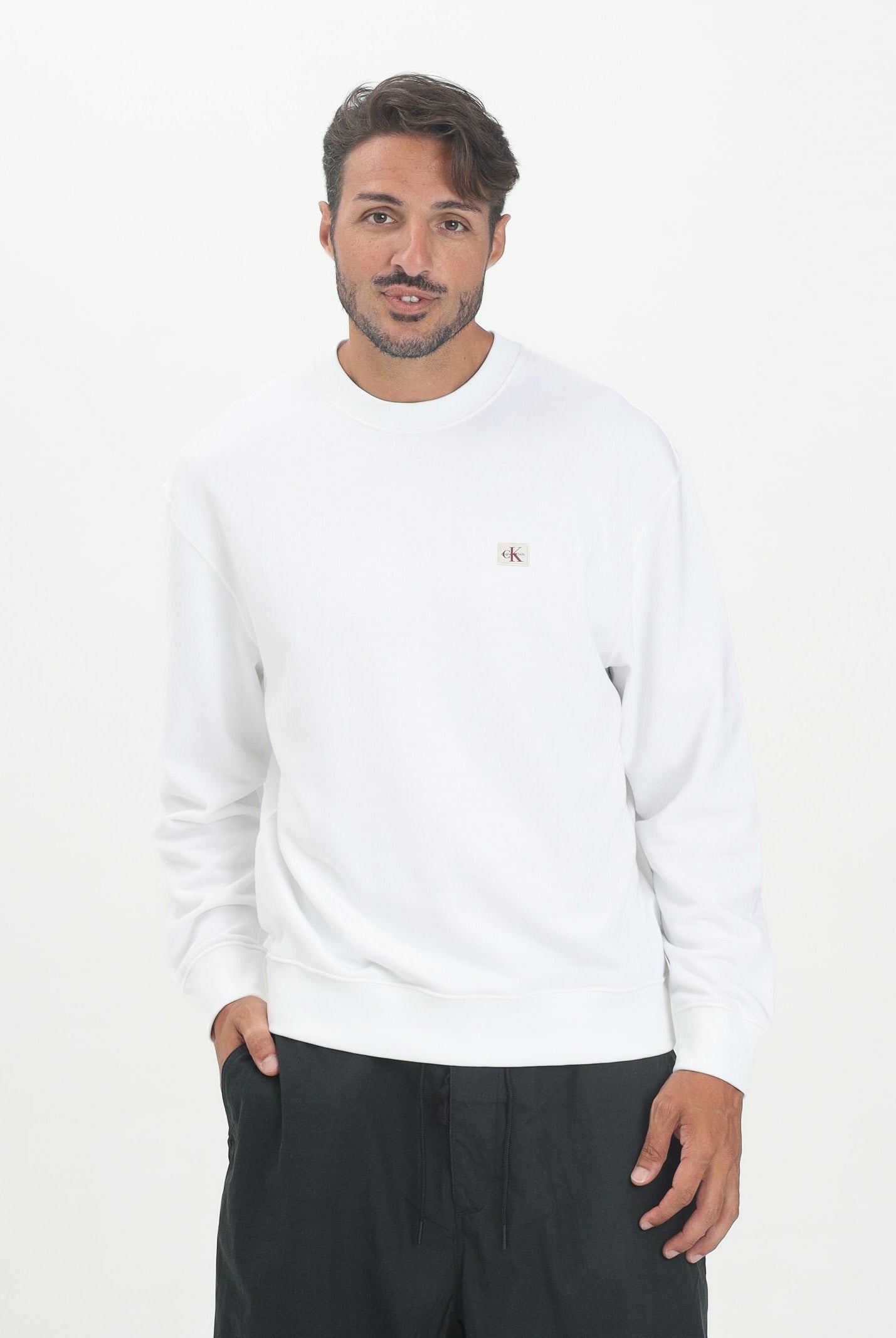 CALVIN KLEIN JEANS Felpa girocollo bianca da uomo con stemma monogramma LV04RC273GYAF CALVIN KLEIN JEANS