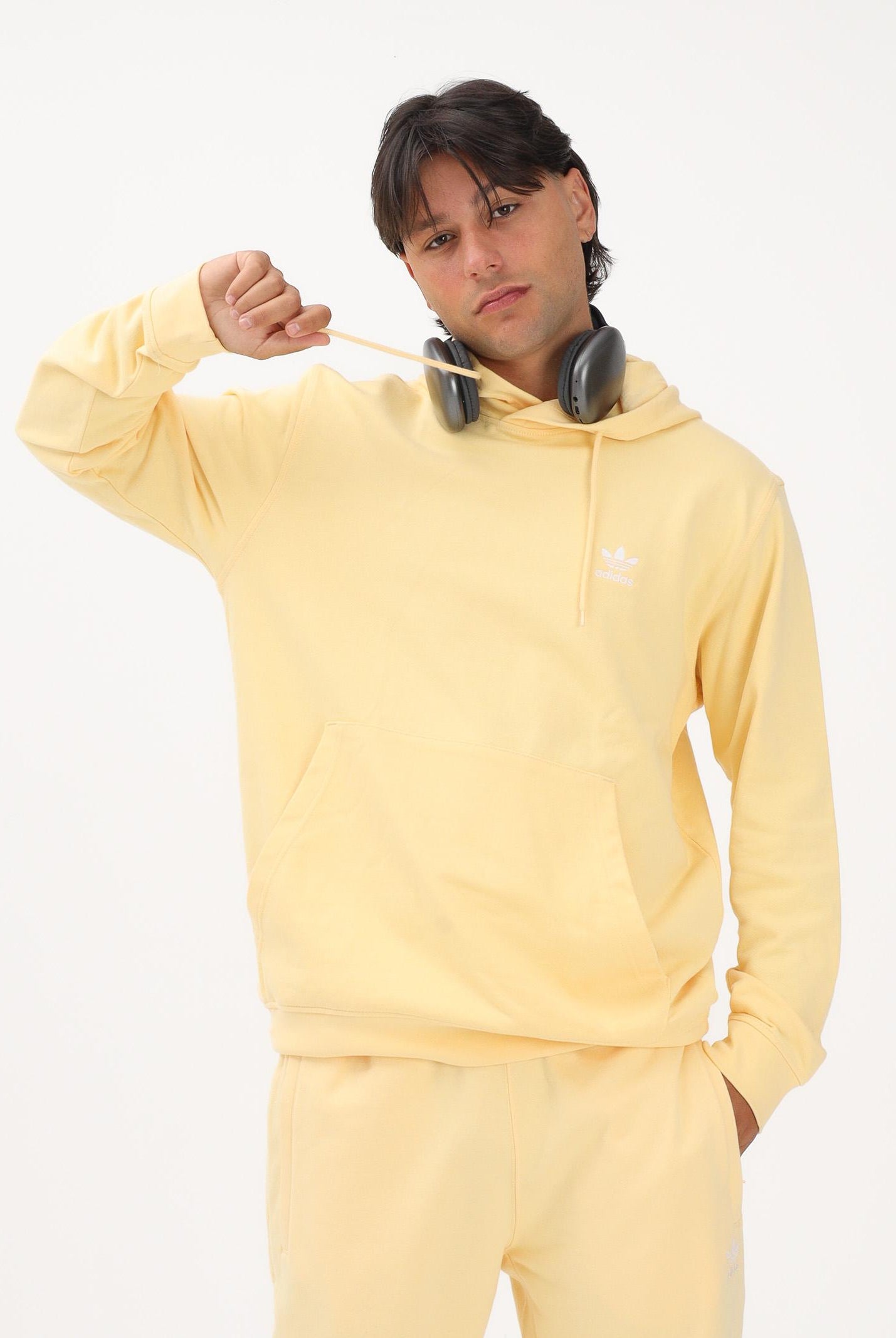 ADIDAS ORIGINALS Felpa con cappuccio Trefoil Essentials Loose gialla per uomo e donna KE1158 . ADIDAS ORIGINALS