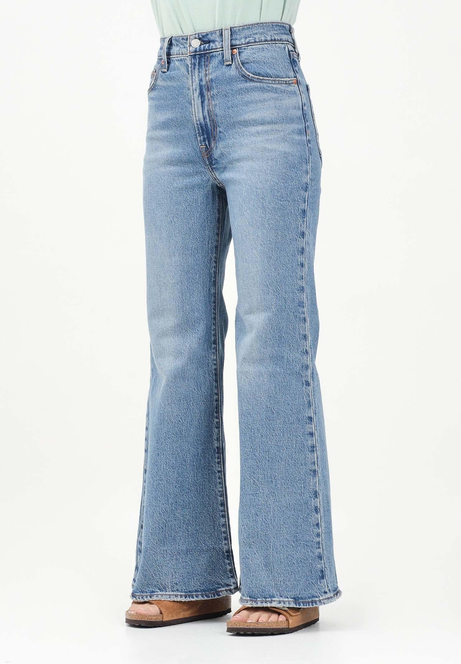 LEVI'S® Jeans Ribcage Bell in denim chiaro da donna A7503-0020 . LEVI'S®