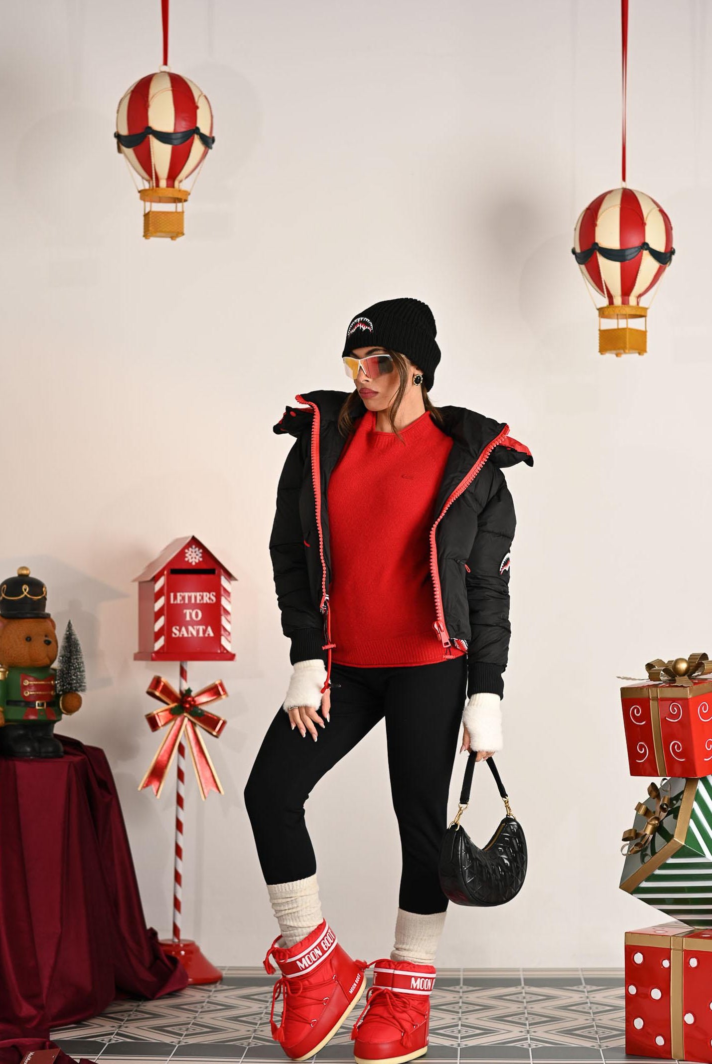 VICOLO Leggings nero da donna con staffa alla caviglia TF1759 NE VICOLO