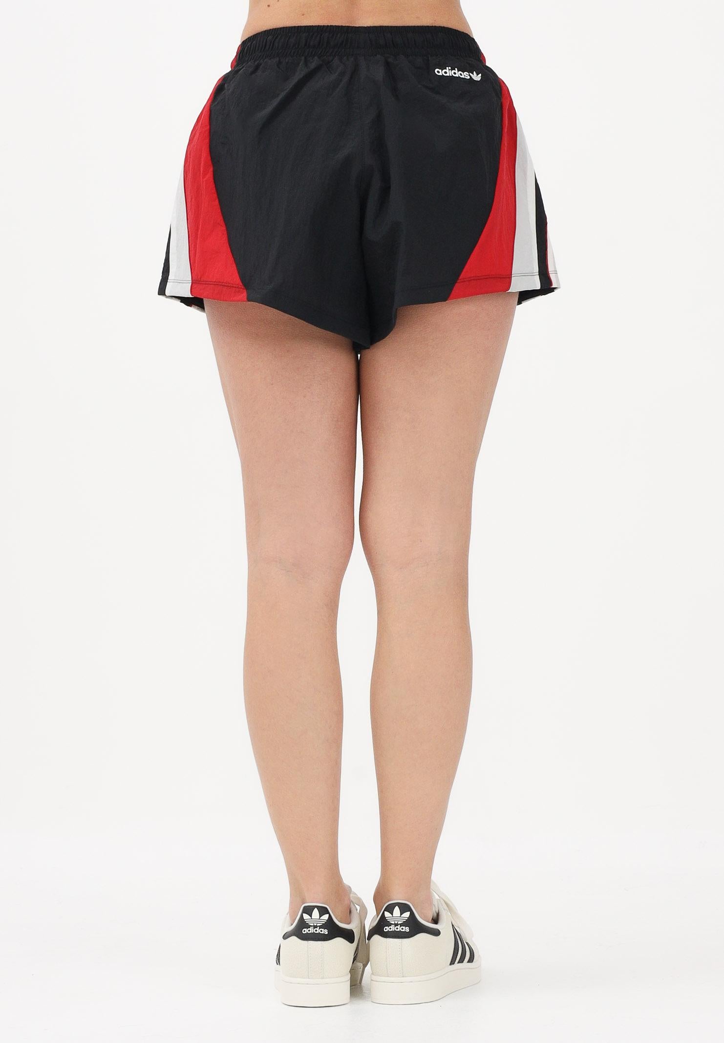 ADIDAS ORIGINALS Shorts sportivo Santiago Woven nero, rosso e bianco da donna KD1390 . ADIDAS ORIGINALS