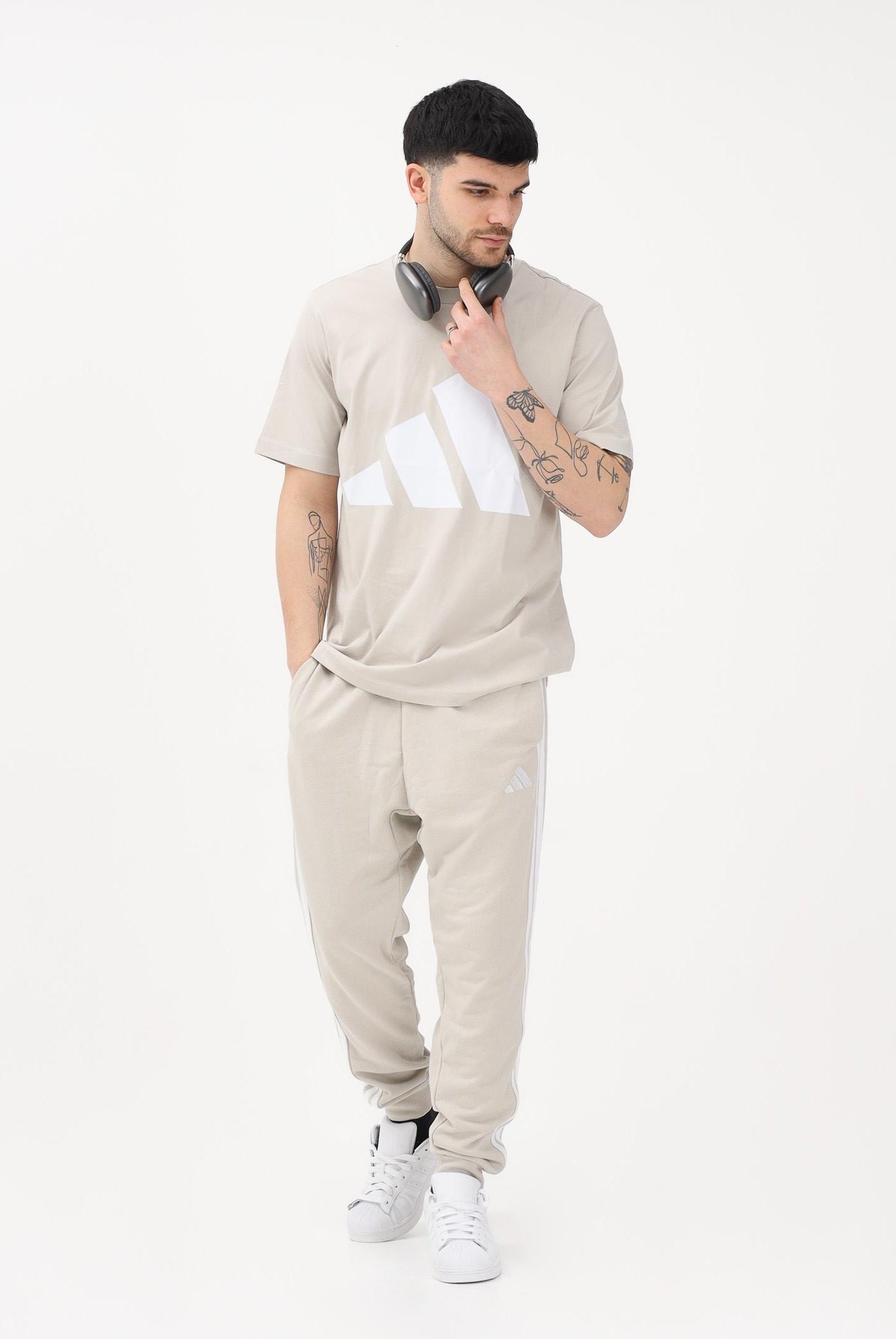 ADIDAS PERFORMANCE T-shirt a manica corta Essentials Big Logo beige da uomo JE8933 . ADIDAS PERFORMANCE