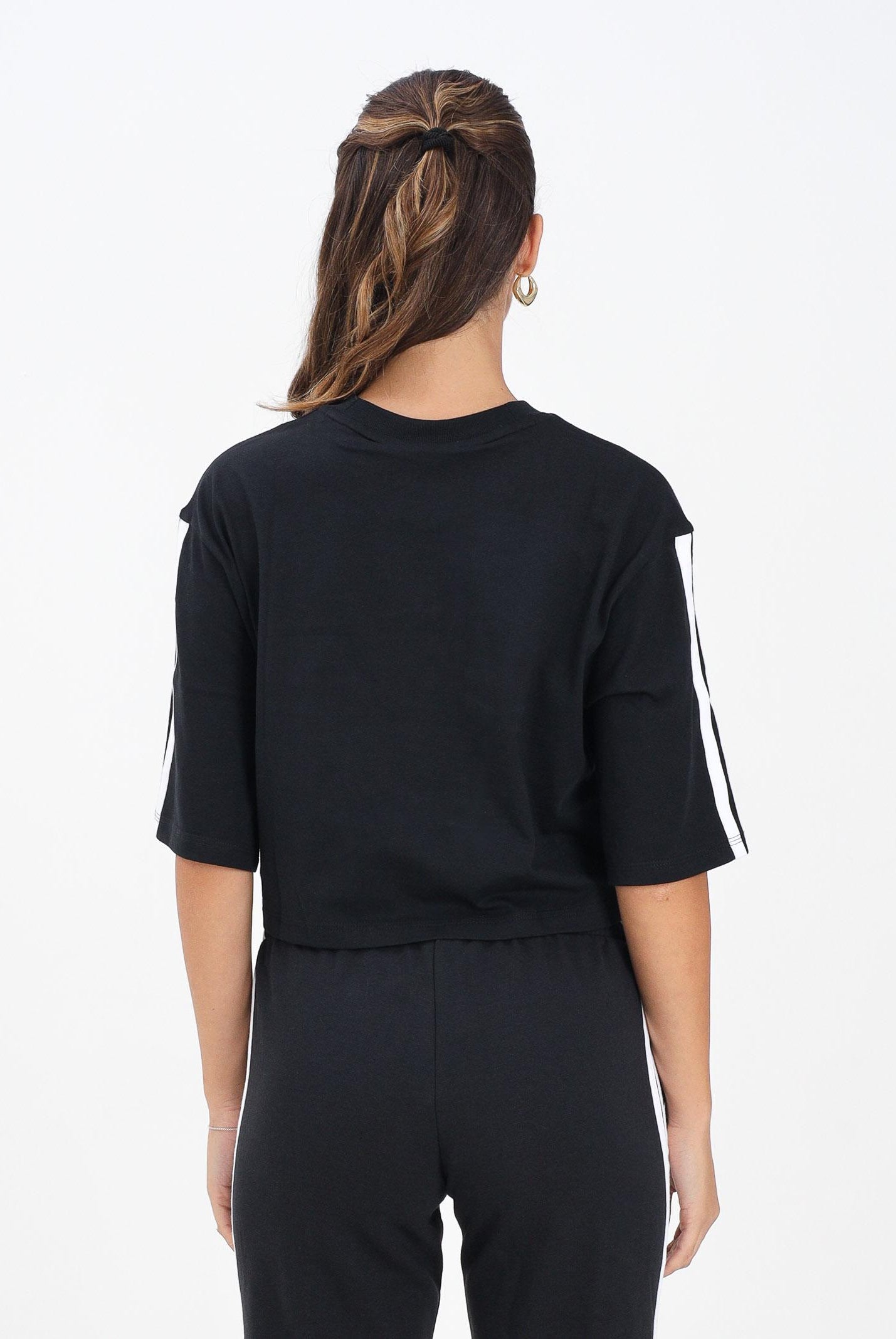 ADIDAS PERFORMANCE T-shirt a manica corta Essentials 3-Stripes nera da donna JD4998 . ADIDAS PERFORMANCE