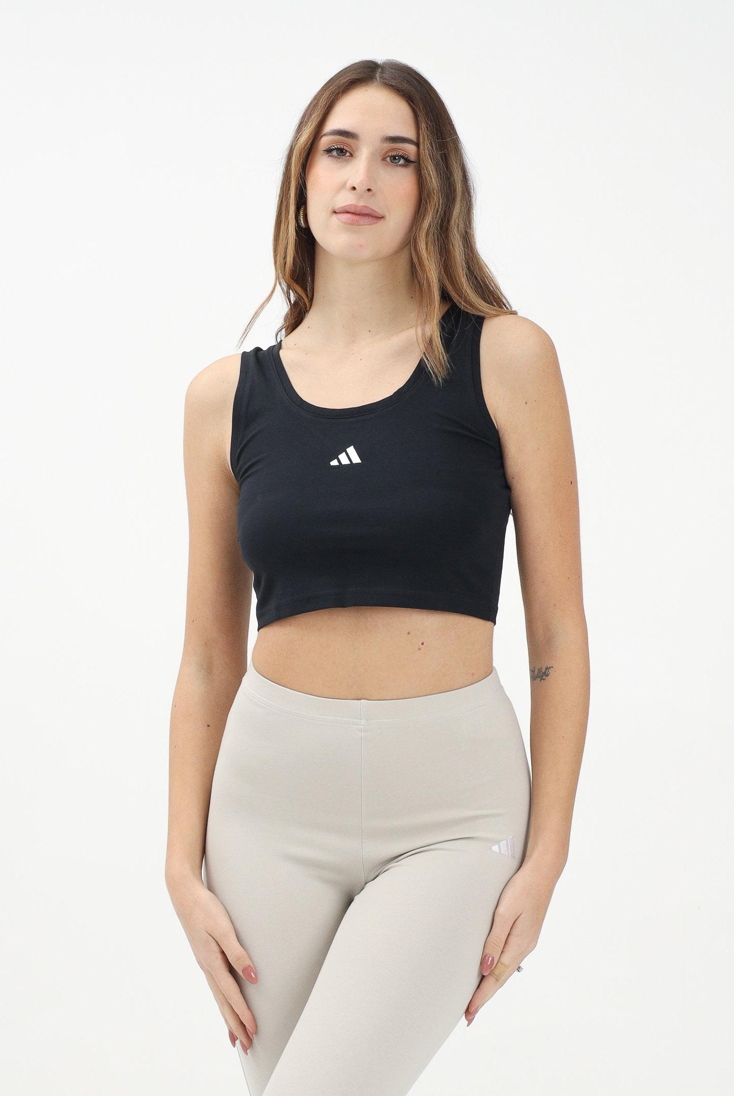 ADIDAS PERFORMANCE Top sportivo Essentials Small Logo Cotton Lifestyle nero da donna JE1321 . ADIDAS PERFORMANCE