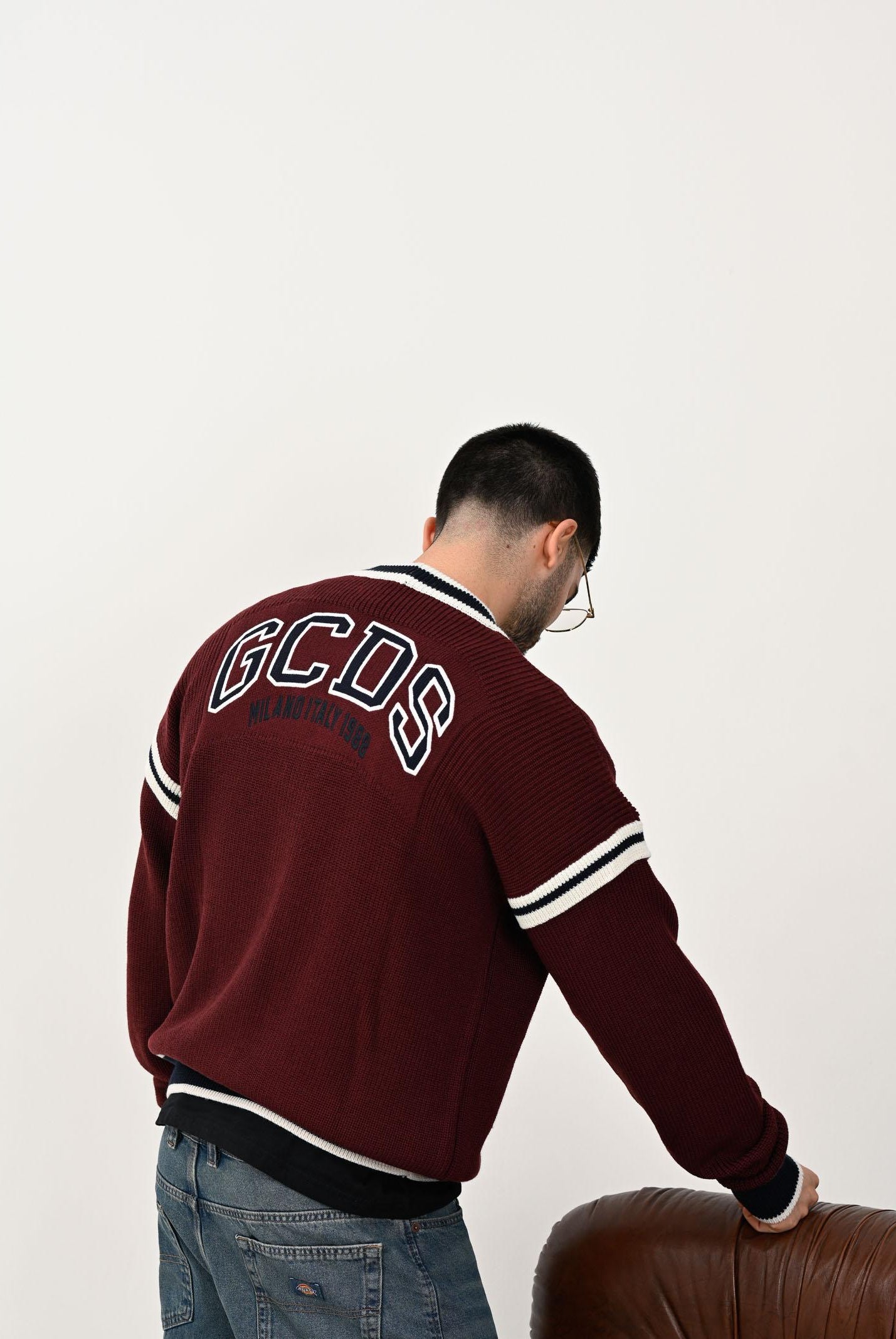 GCDS Cardigan College bordeaux per uomo e donna B2EM1800KI3 49 GCDS