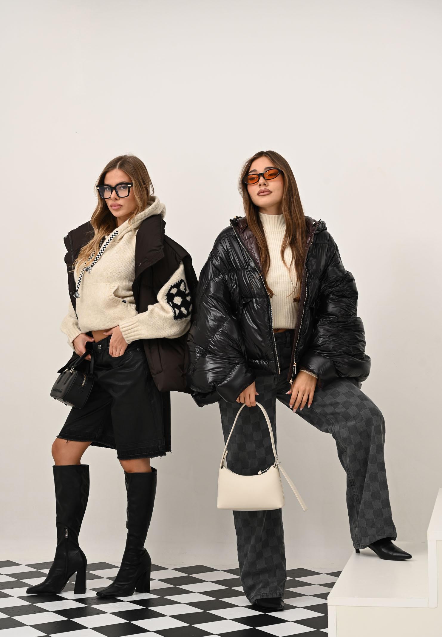 VANS Maglione con cappuccio Kawaii panna da donna VN000R52FS81 . VANS