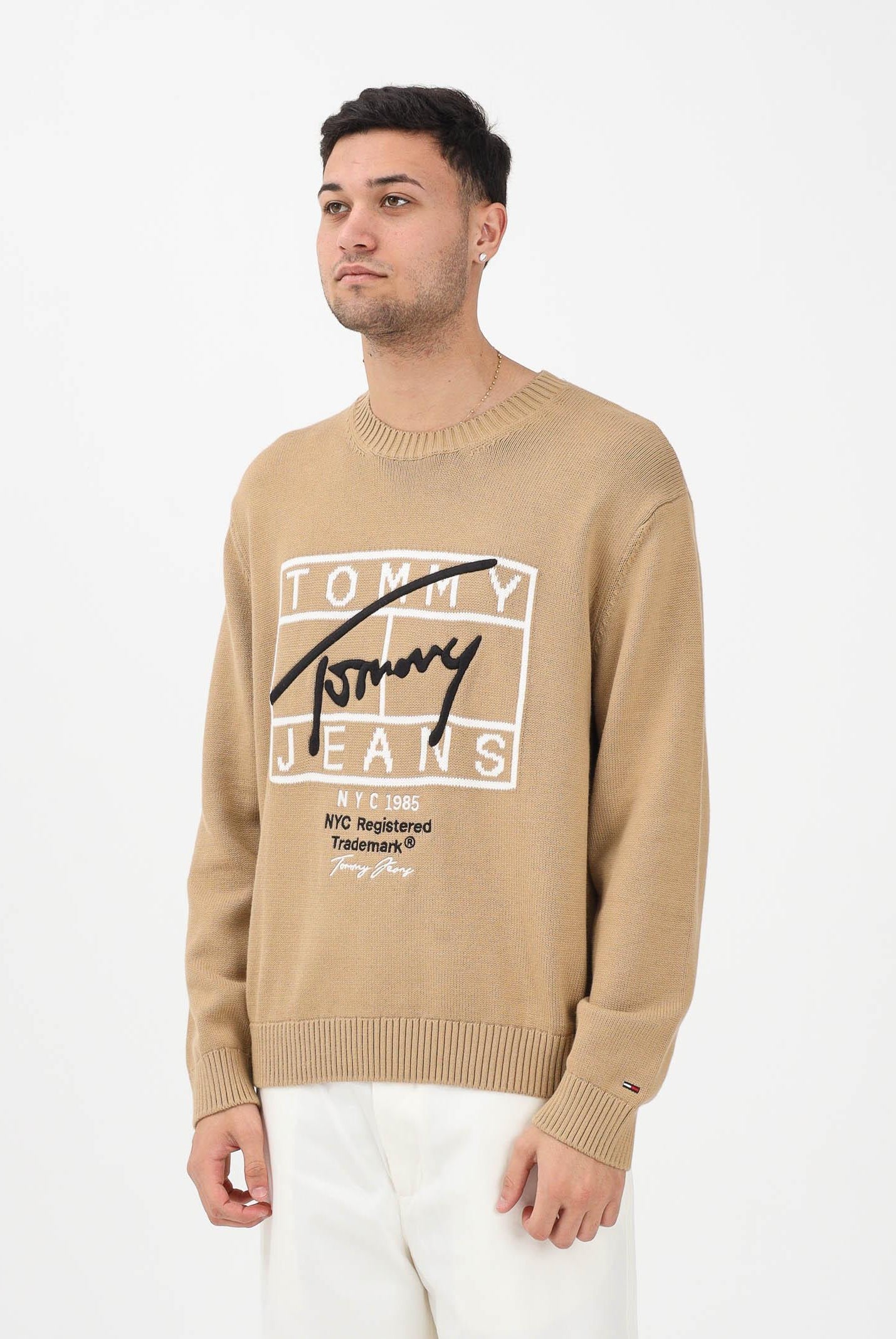 TOMMY JEANS Maglioncino girocollo beige da uomo con logo DM0DM22401 AEN TOMMY JEANS