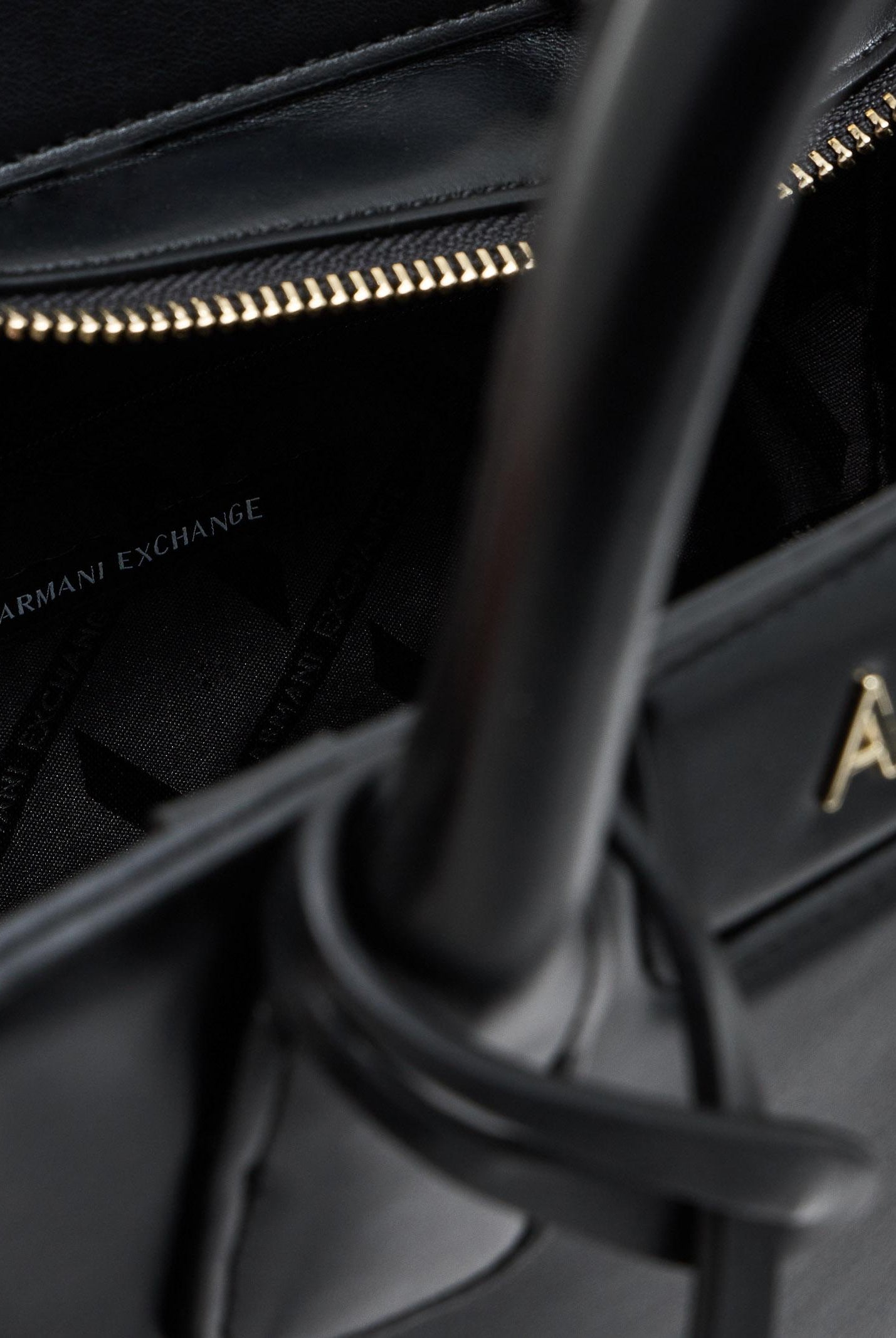 ARMANI EXCHANGE Borsa a mano nera da donna con logo XW002159AF19892 UC001 ARMANI EXCHANGE