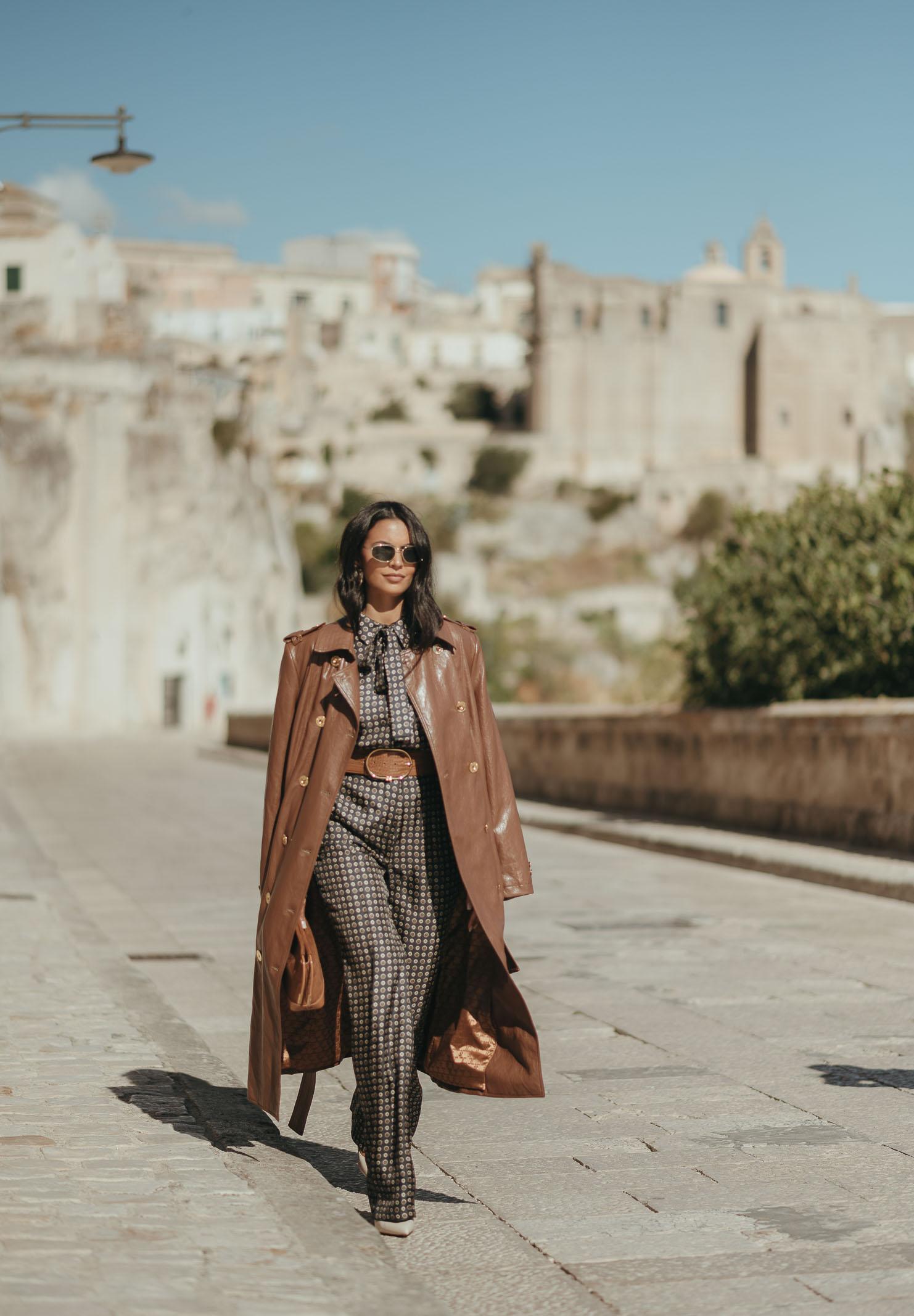 ELISABETTA FRANCHI Trench cammello da donna SP00256E2 EC1 ELISABETTA FRANCHI