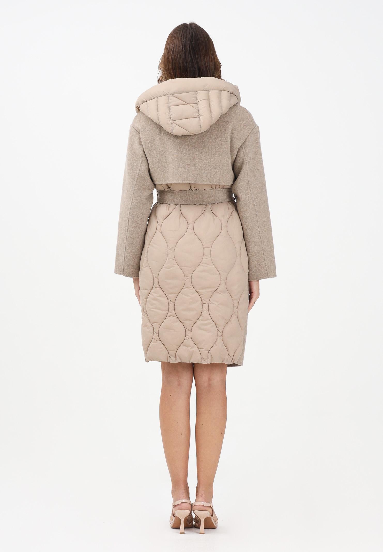 VICOLO Cappotto beige da donna con dettagli trapuntati TF0028 BE VICOLO