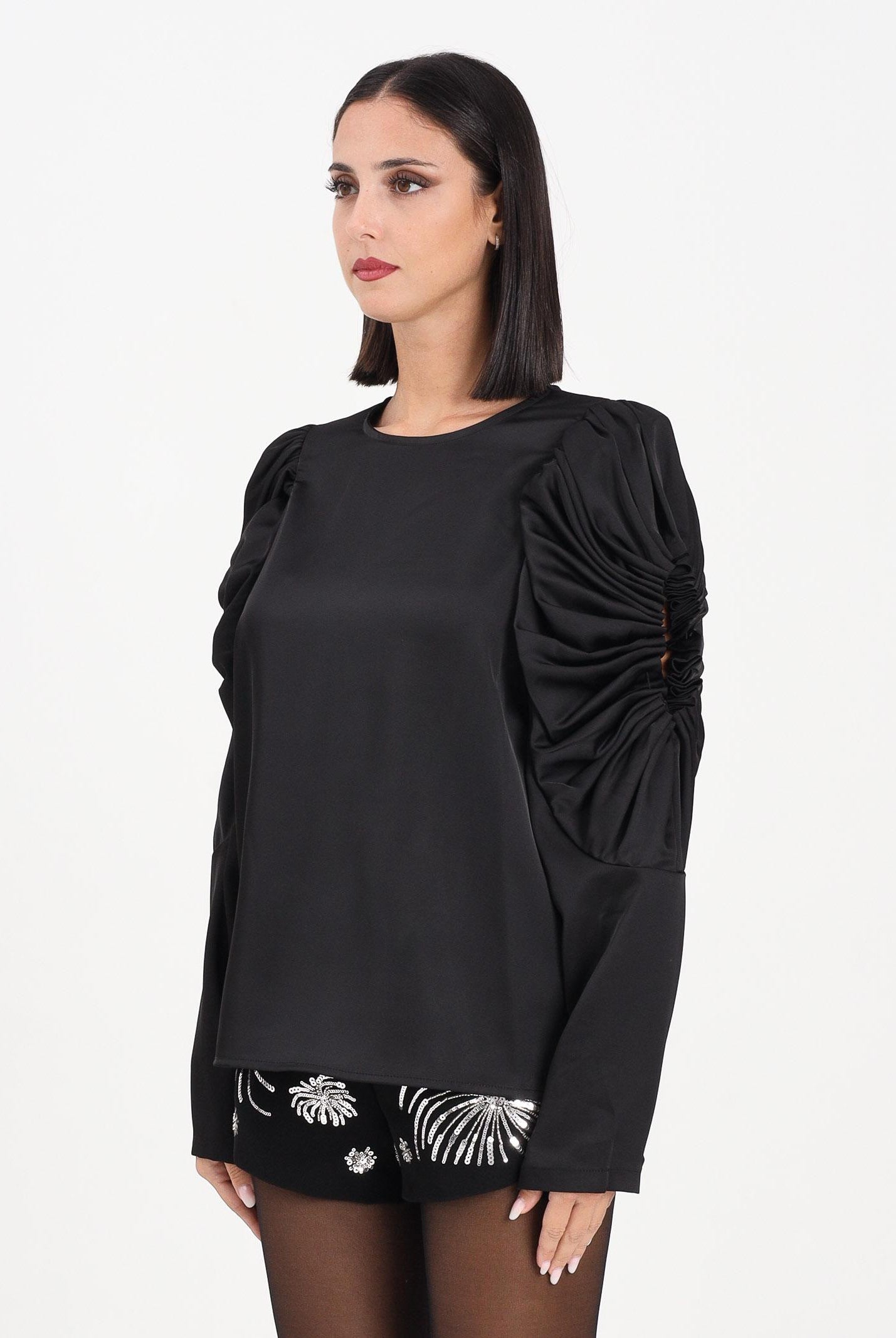 TPN Blusa Wilbur nera da donna in tessuto satinato con cut-out alle maniche WILBUR232W5 D6 TPN