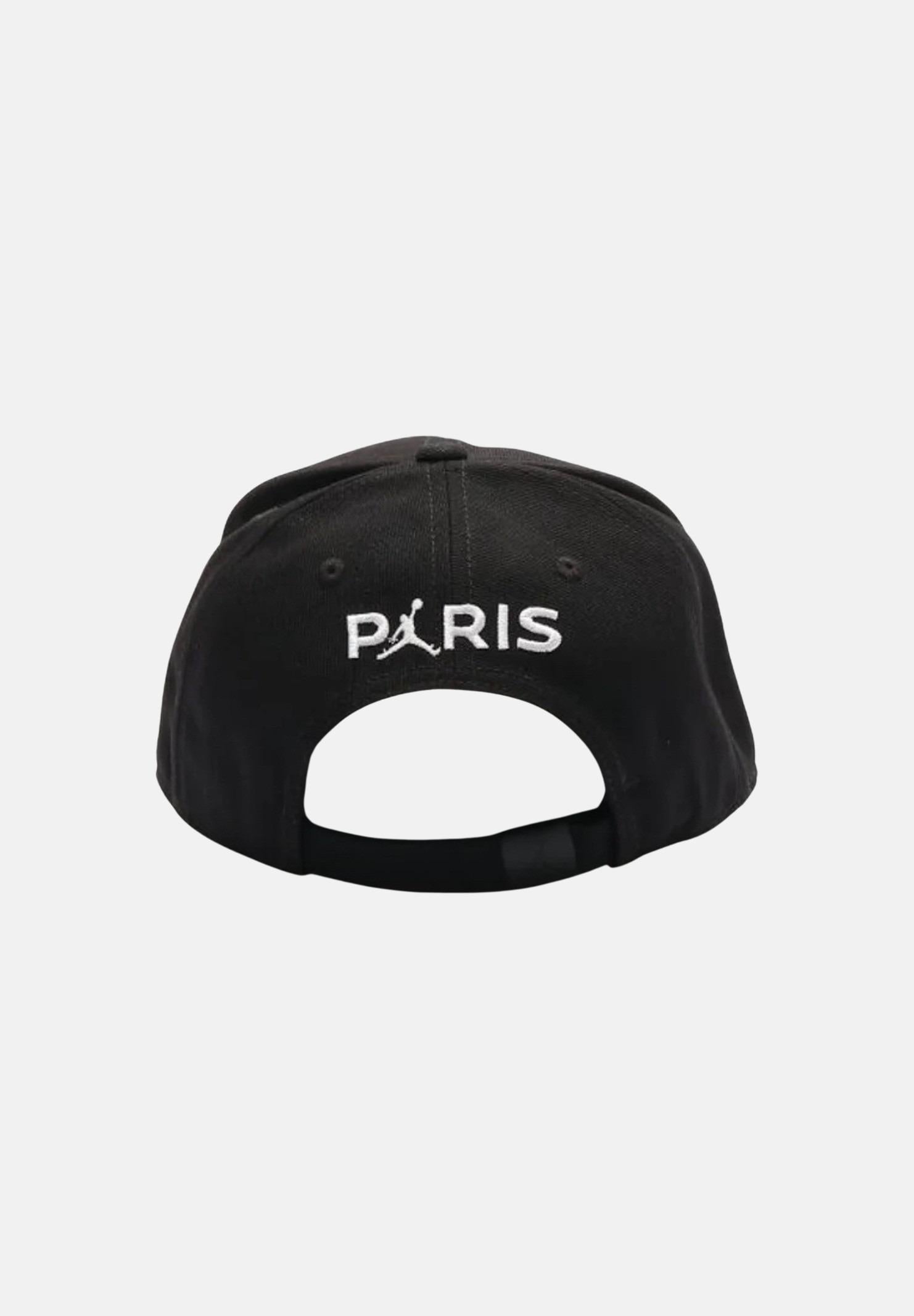 JORDAN Cappello con visiera Jordan Paris Saint-Germain nero per bambino e bambina 9A0999 023 JORDAN