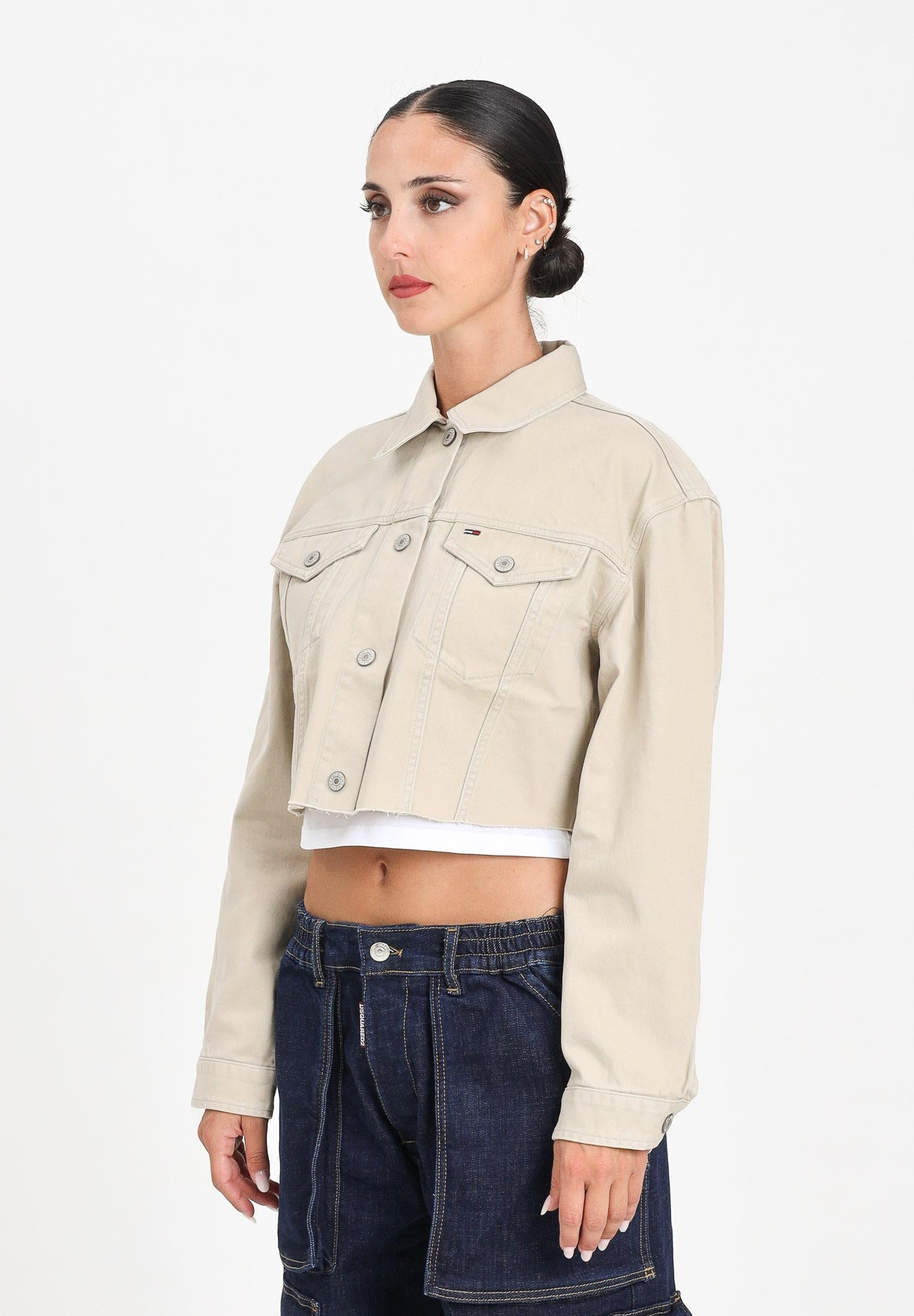 TOMMY JEANS Giubbotto crop in denim beige da donna rifinito dall'iconica bandiera DW0DW21431RBV TOMMY JEANS